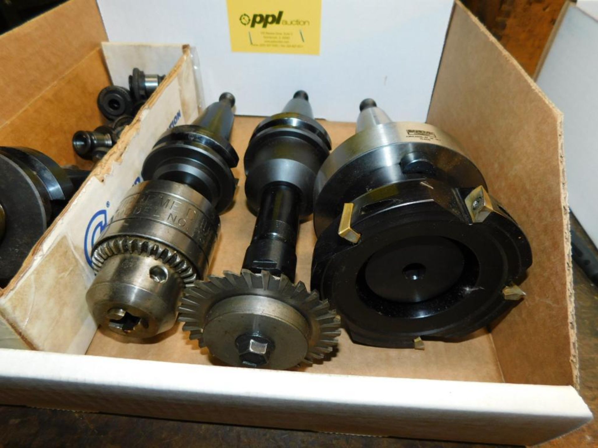 LOT: Assorted Command BT40 Tool Holders & Tooling - Image 3 of 9