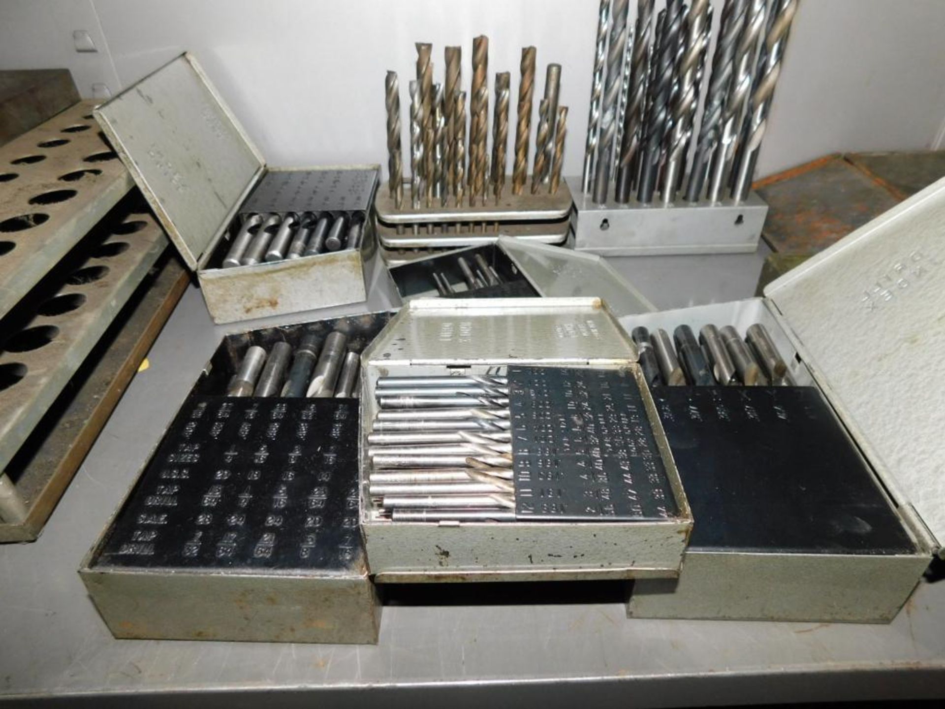 LOT: (6) Drill Indexes, Assorted Drill Bits, Tool Holders - Image 5 of 8