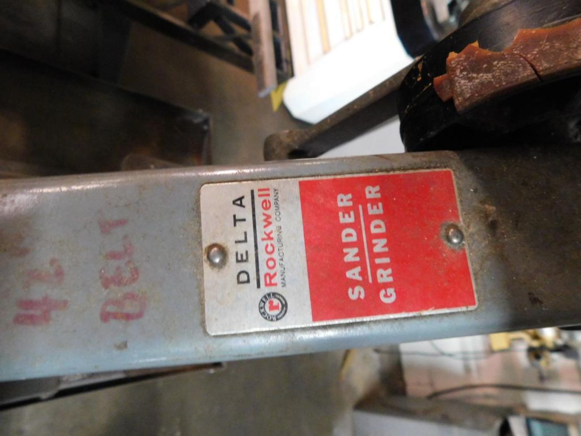 Rockwell Delta 1" Belt Sander on Lyon Rolling Cart - Image 4 of 7