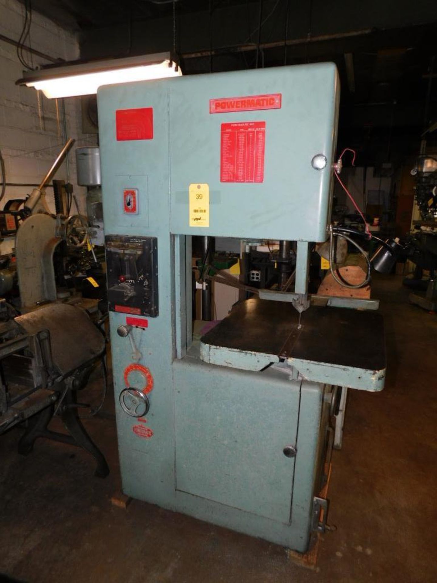 Powermatic Model 87 Vertical Band Saw, S/ 887137, 24" x 24" Work Table, 20" Throat w/Powermatic Mode