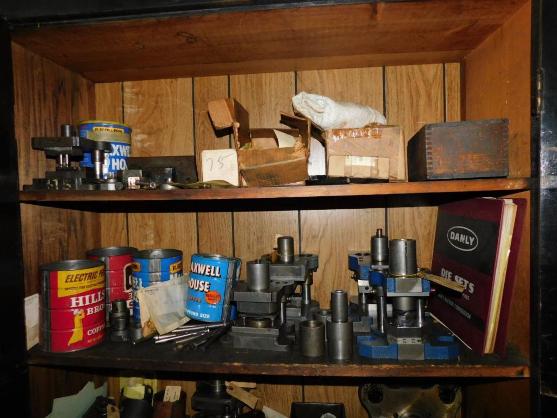 LOT: Shelf & Cabinet w/Approx. (30) Assorted Die Sets, Parts & Accessories - Image 19 of 27