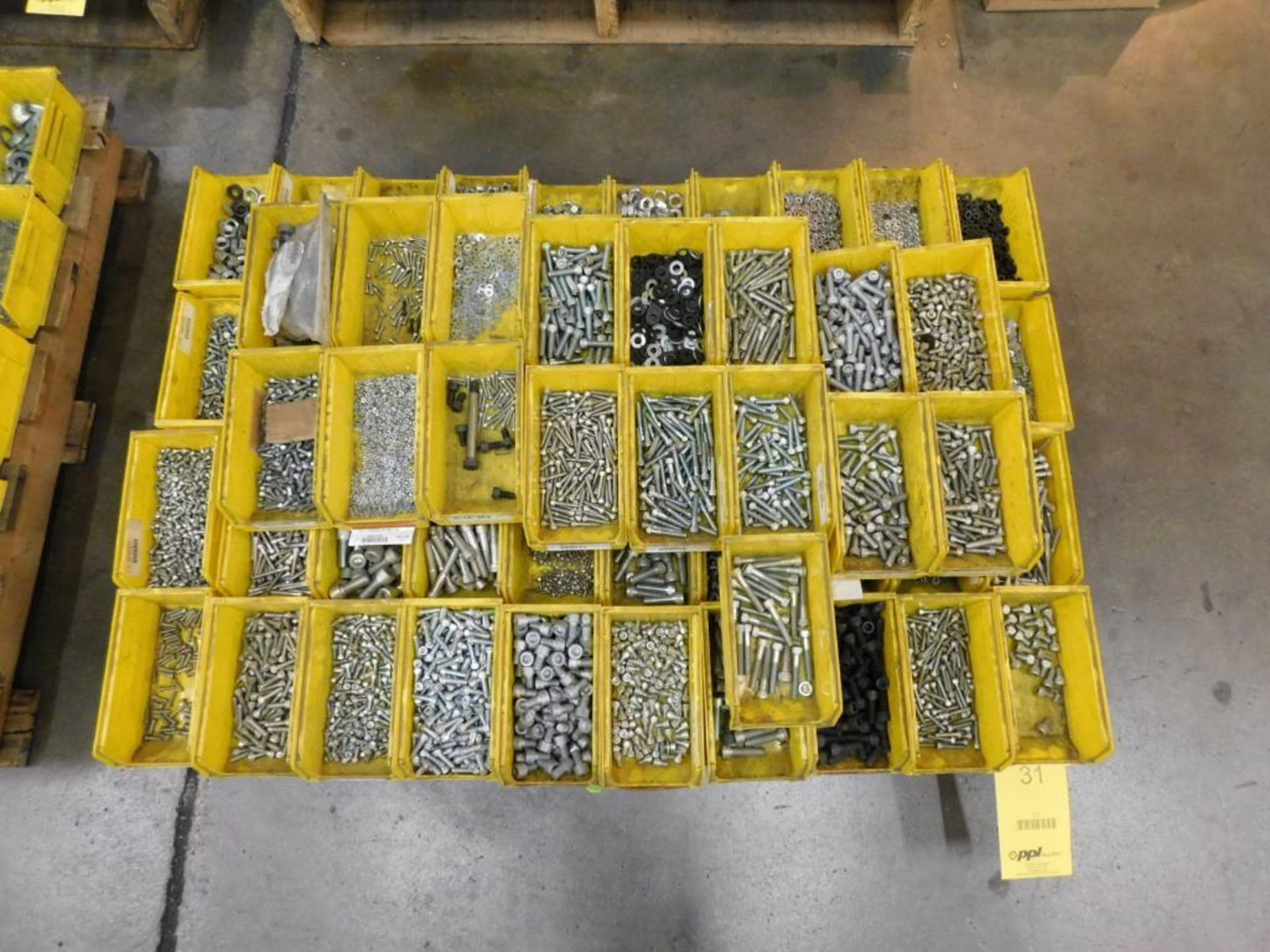 LOT: (1) Pallet of Assorted Hardware in Compartment Bins: Bolts, Nuts, Washer, etc. - Image 2 of 10