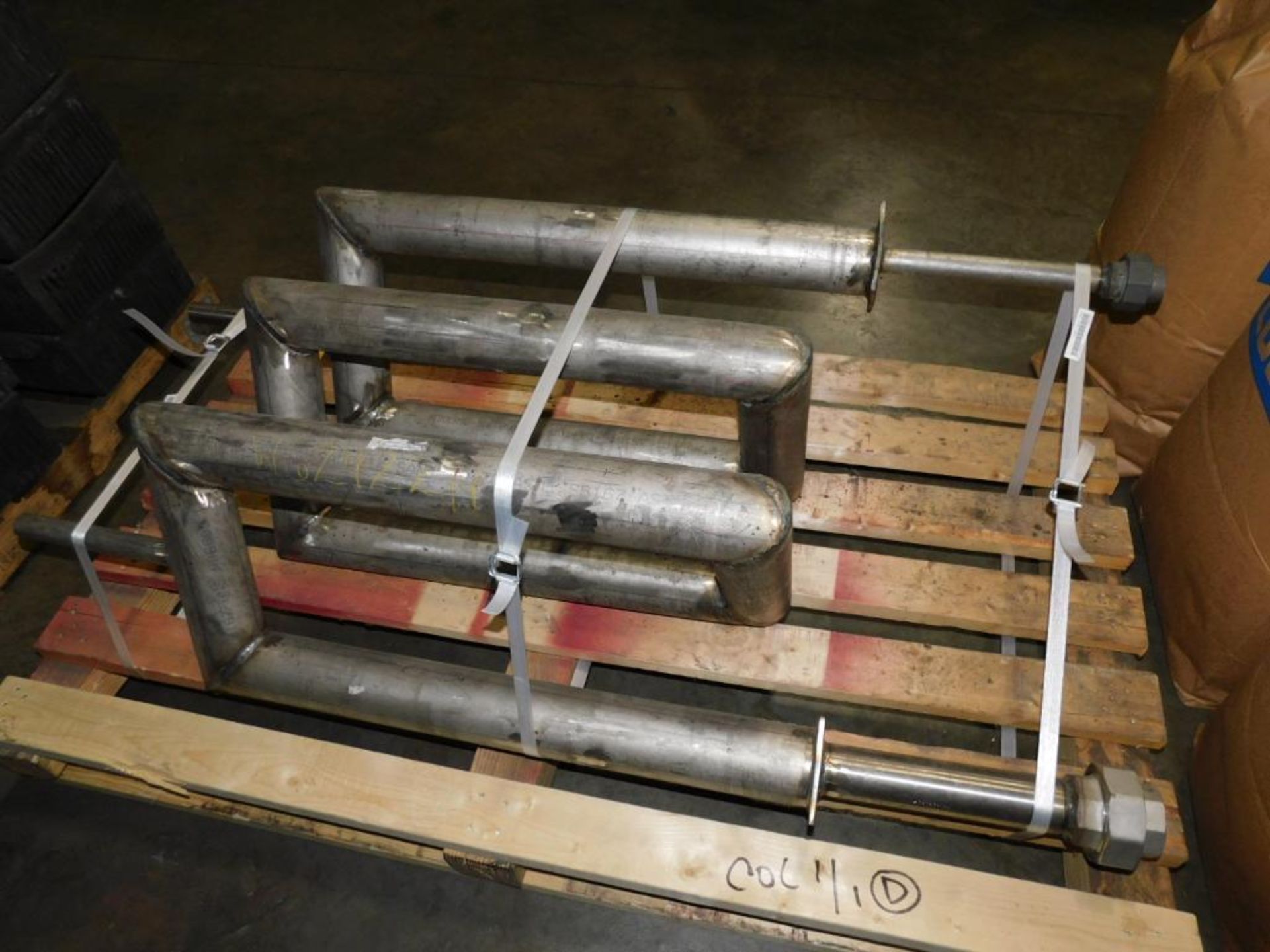 New Retort for CI Hayes Ammonia Dissociator described in Lot 12, Inconel Construction, Recently purc - Image 7 of 9
