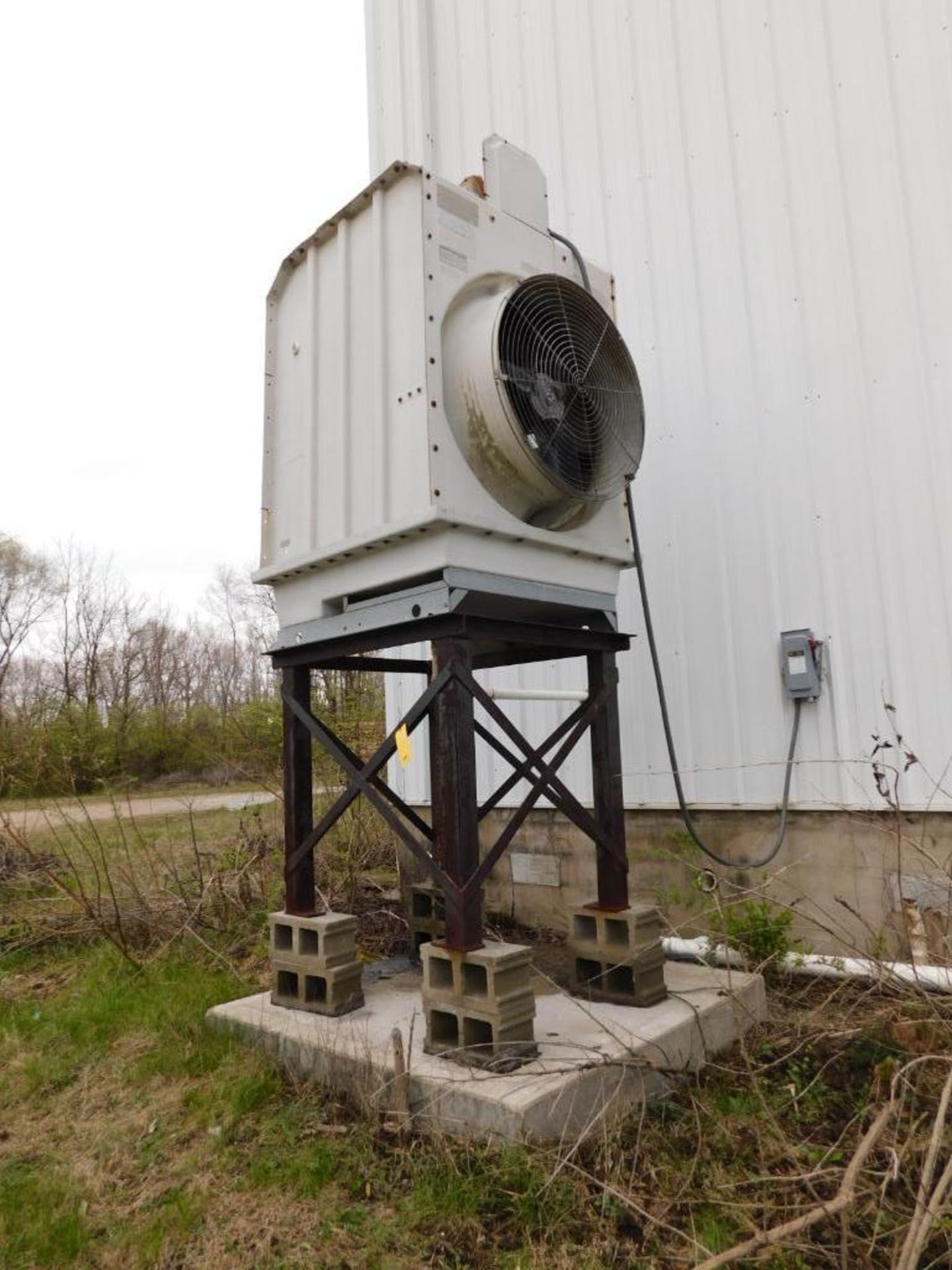 Aqua Tower Cooling Tower (HOOKED UP TO FURNACE)