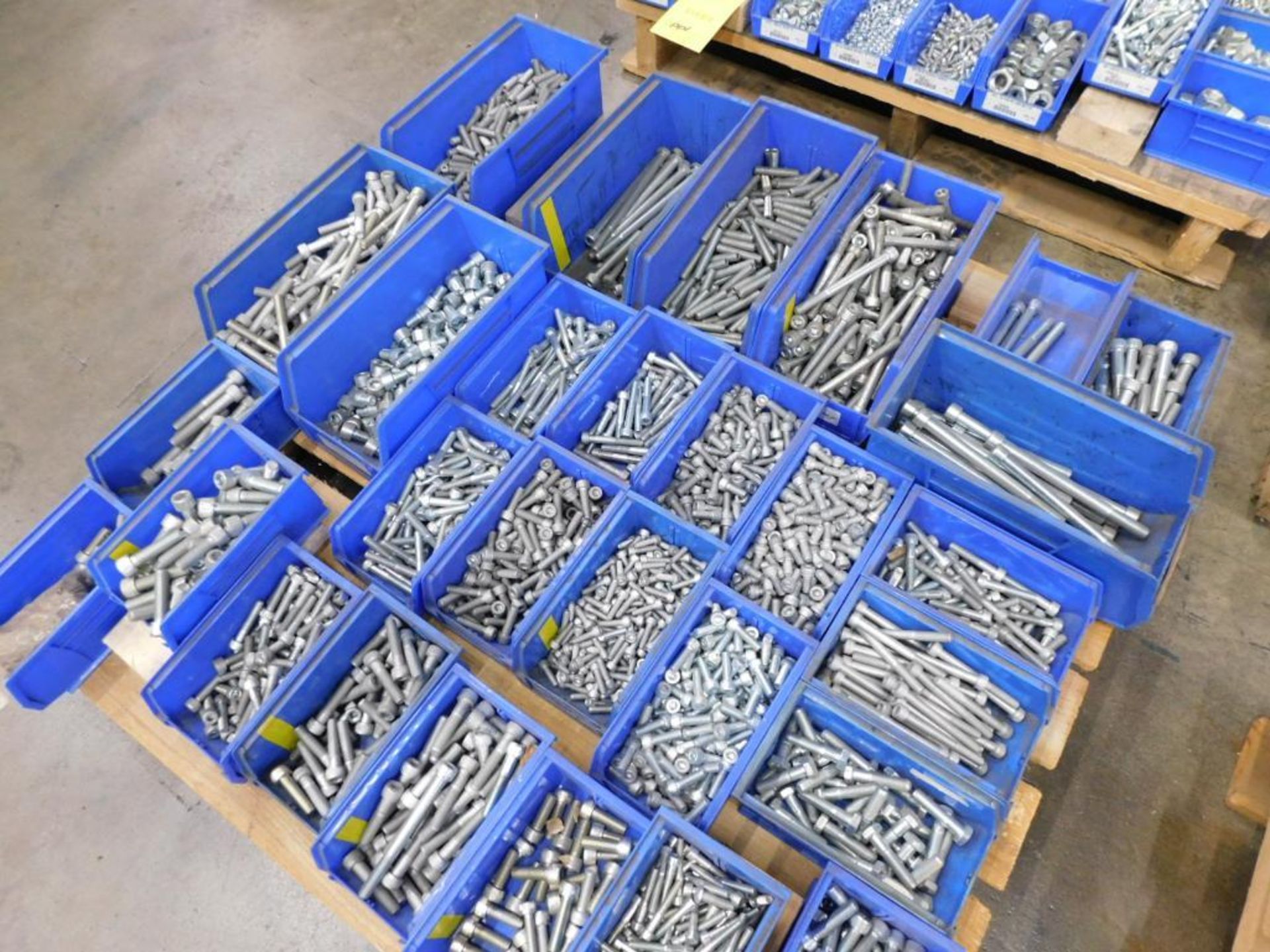 LOT: (1) Pallet of Assorted Hardware in Compartment Bins, Bolts - Image 7 of 7