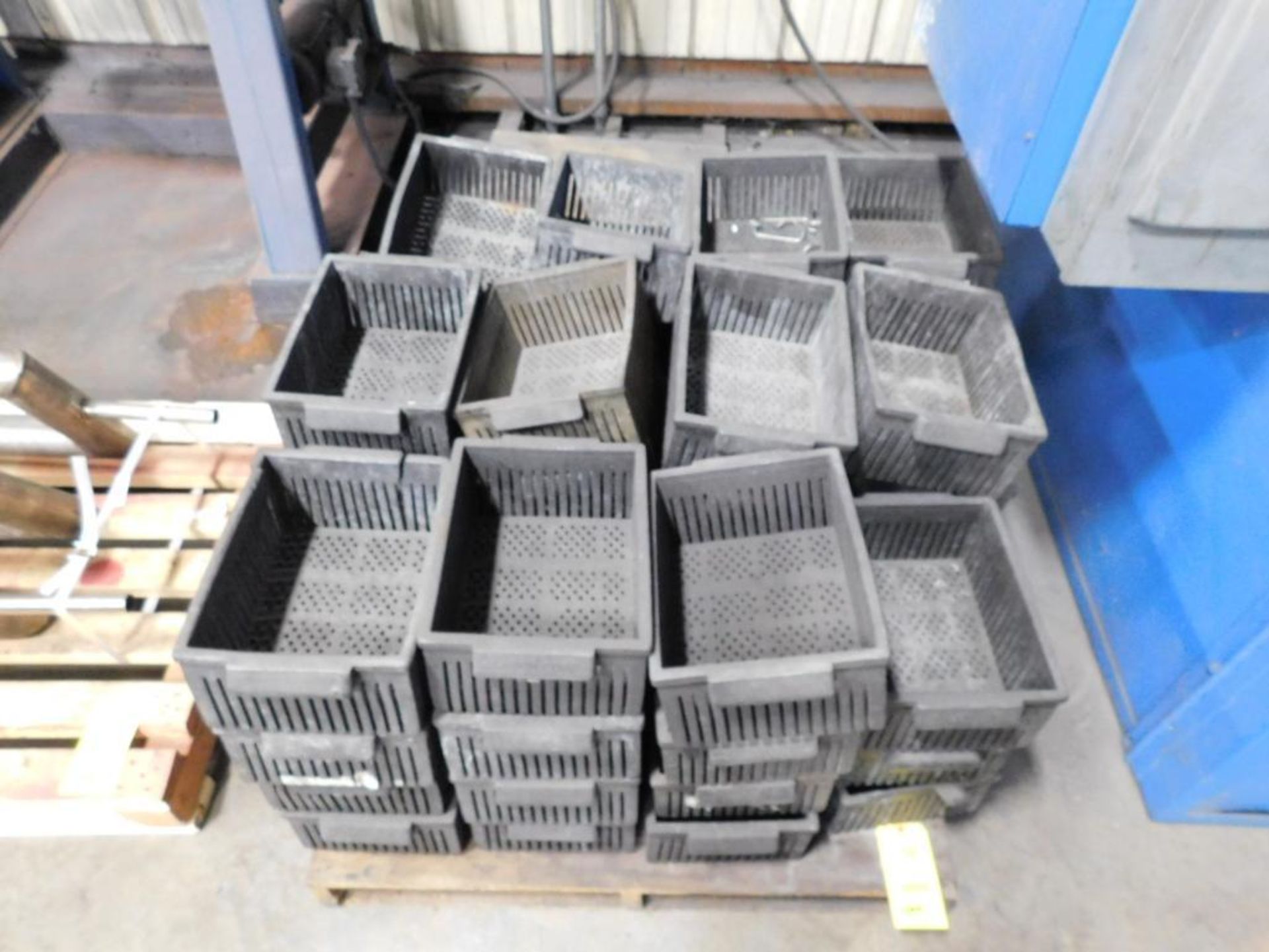LOT: (47 approx.) Kadon Corp. Oven Baskets - Image 2 of 4