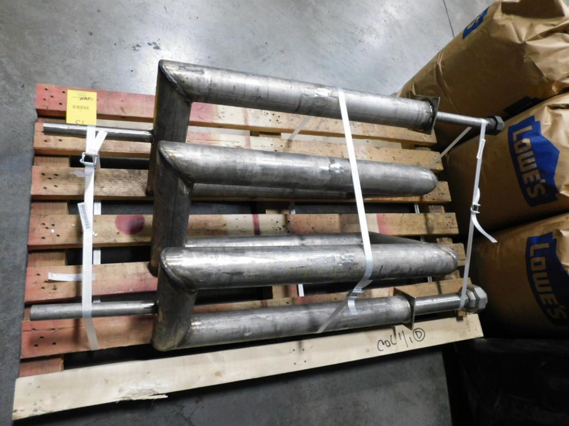 New Retort for CI Hayes Ammonia Dissociator described in Lot 12, Inconel Construction, Recently purc - Image 9 of 9