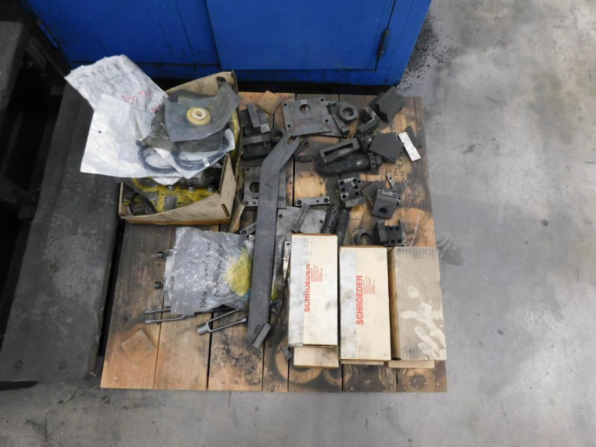 Kotaki Powder Compacting Press, Hydraulic, Model KPH-100, S/N: 2123, 100 Ton Maximum Pressing Force, - Image 22 of 27