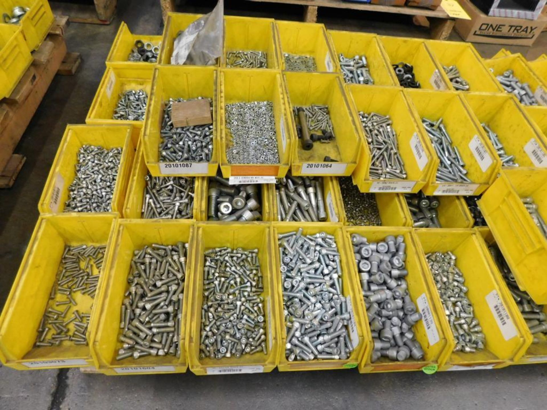 LOT: (1) Pallet of Assorted Hardware in Compartment Bins: Bolts, Nuts, Washer, etc. - Image 3 of 10