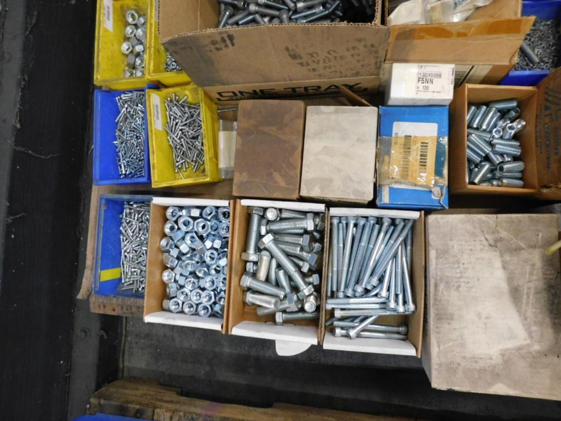 LOT: (1) Pallet of Assorted Hardware in Compartment Bins: Bolts, Nuts, Washer, etc. - Image 9 of 9