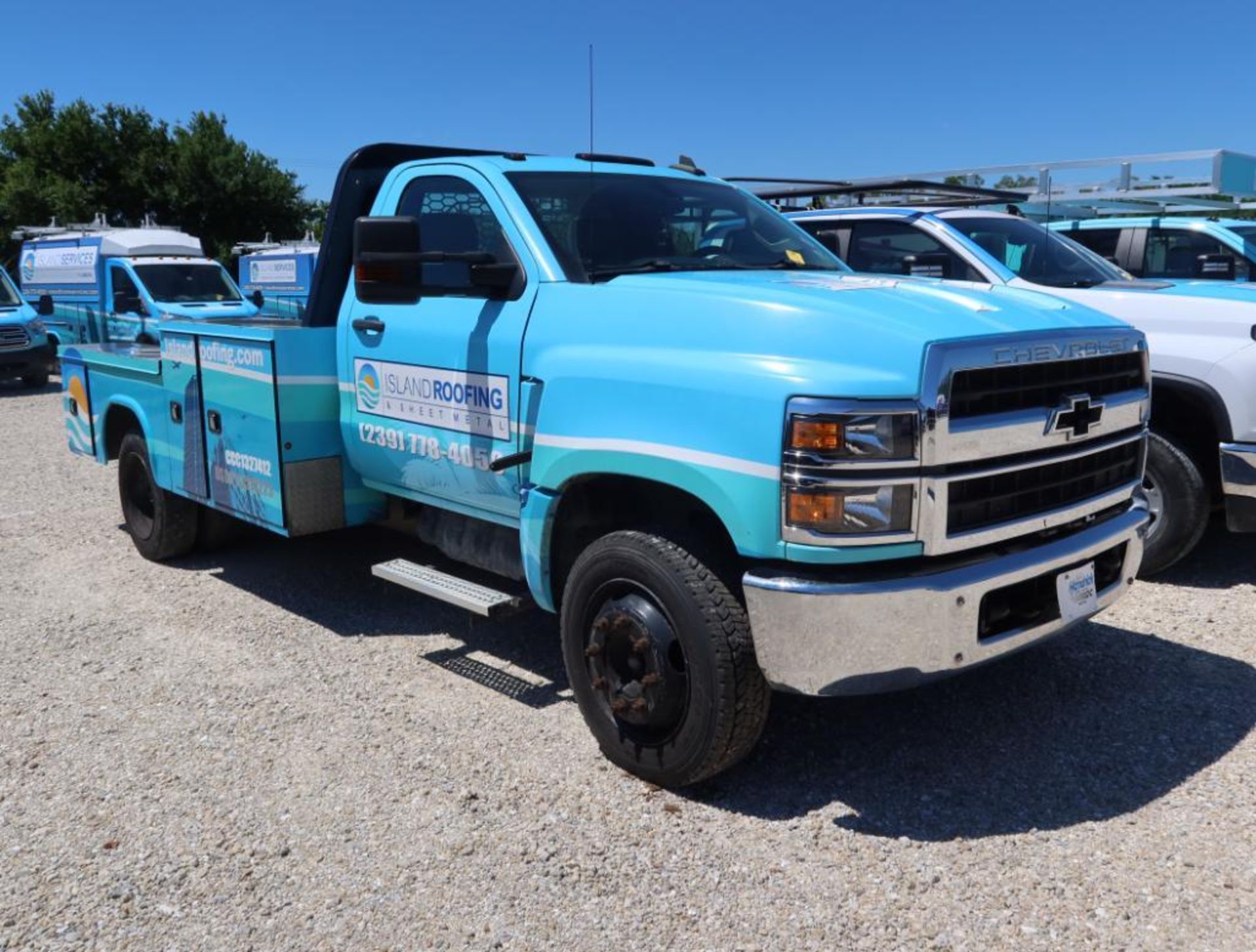 2019 Chevy Silverado 2WD C4500 Knapheide Hauler Body Dual Wheel w/Tool Box, Diesel, License# QKH-T90 - Image 2 of 8