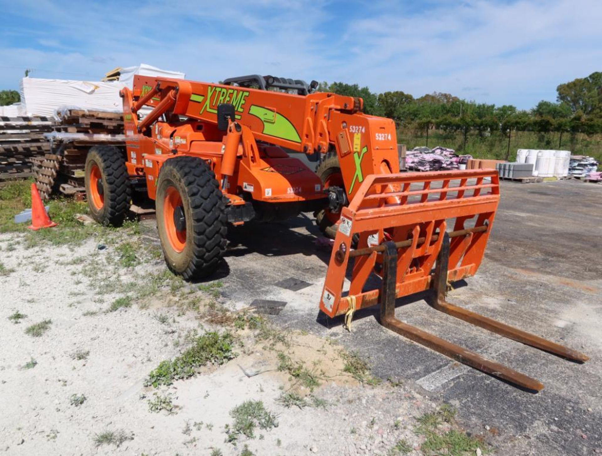 Xtreme XRM1045 Telehandler Fork Lift, 45' Lift Height, 30' Forward Reach, 10,000 Lb. Cap., Diesel, S