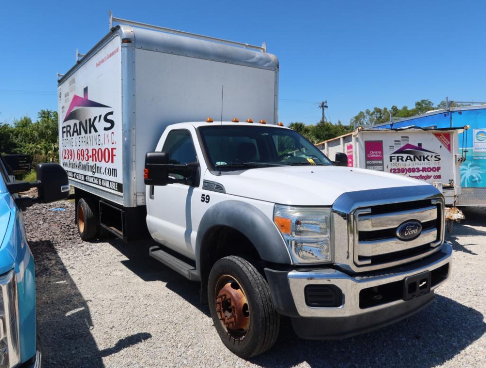 2014 Ford F-550 Box Truck Superduty Dual Wheel, Gas, License# 57BIKJ, VIN 1FDUF5GY0EEB30052, 102,851 - Bild 2 aus 7