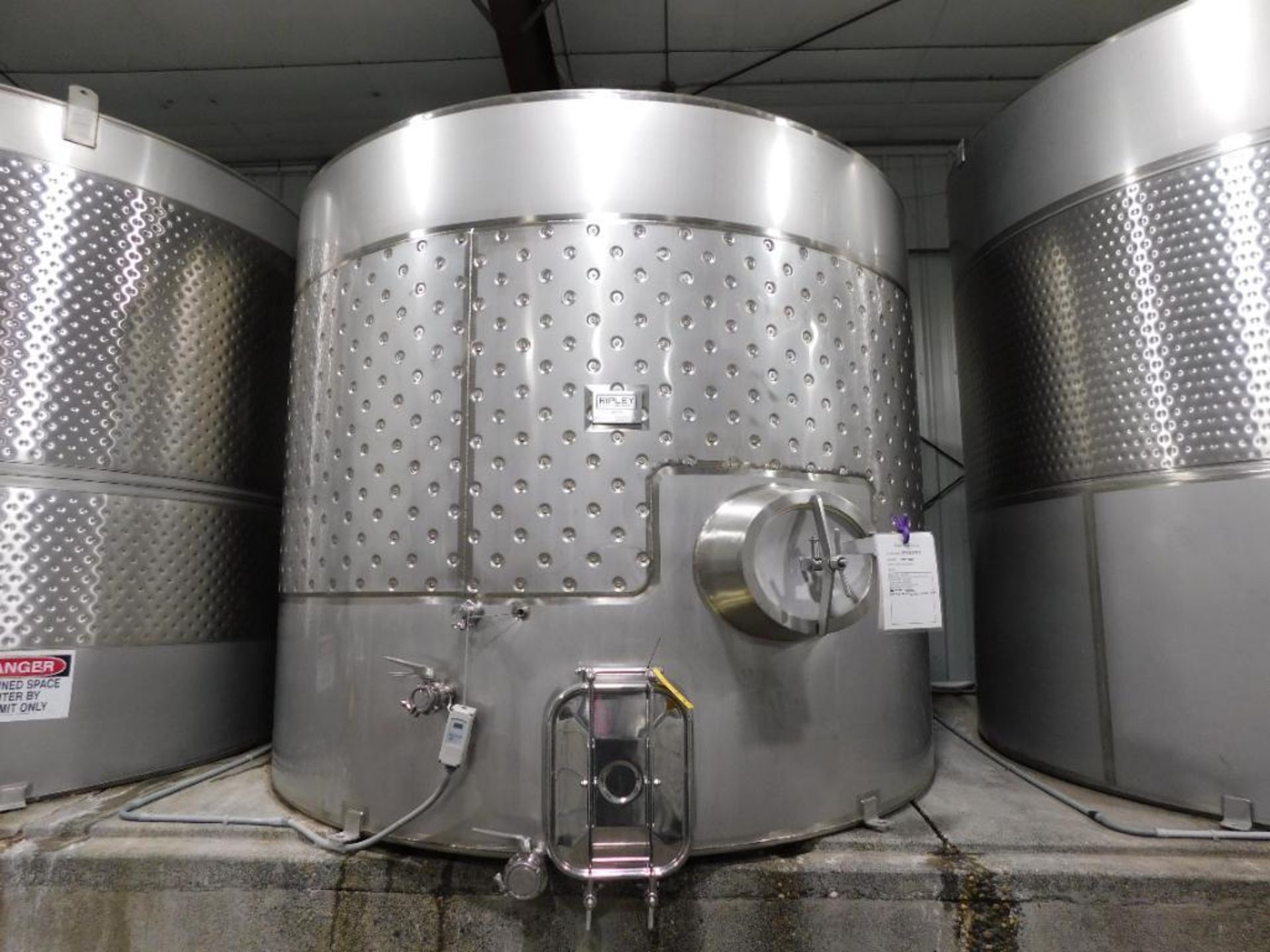 Ripley Beverage 4,200 Gallon Stainless Steel Wine Fermentation Tank w/Glycol Jacket (2023), S/N 2310