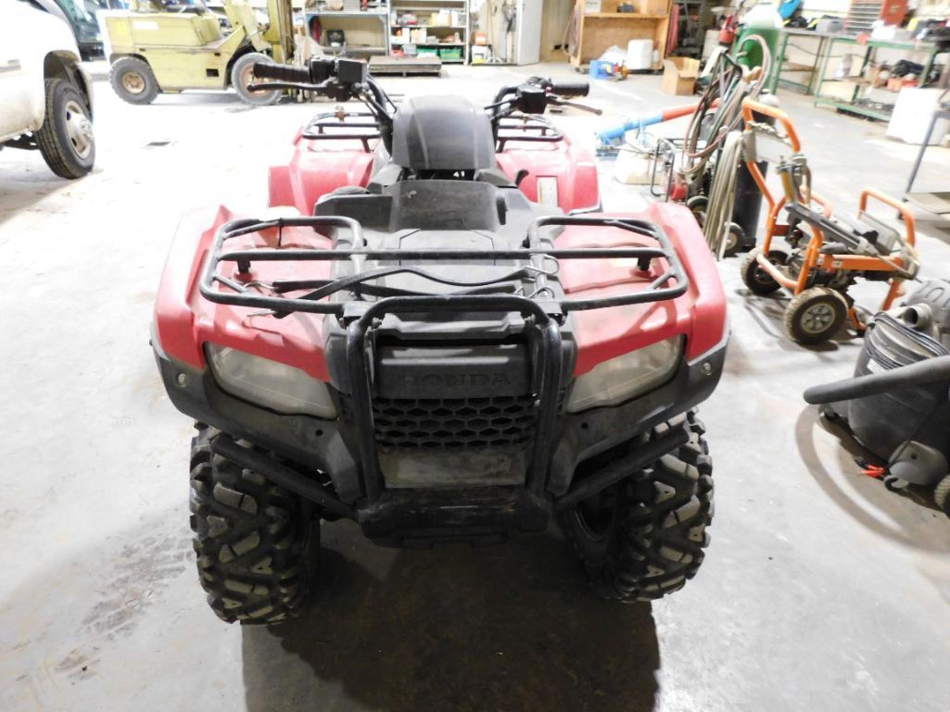 Honda Rancher 420TRX 4-Wheel Drive Quad (LOCATED IN MAINTENANCE AREA) - Bild 3 aus 5