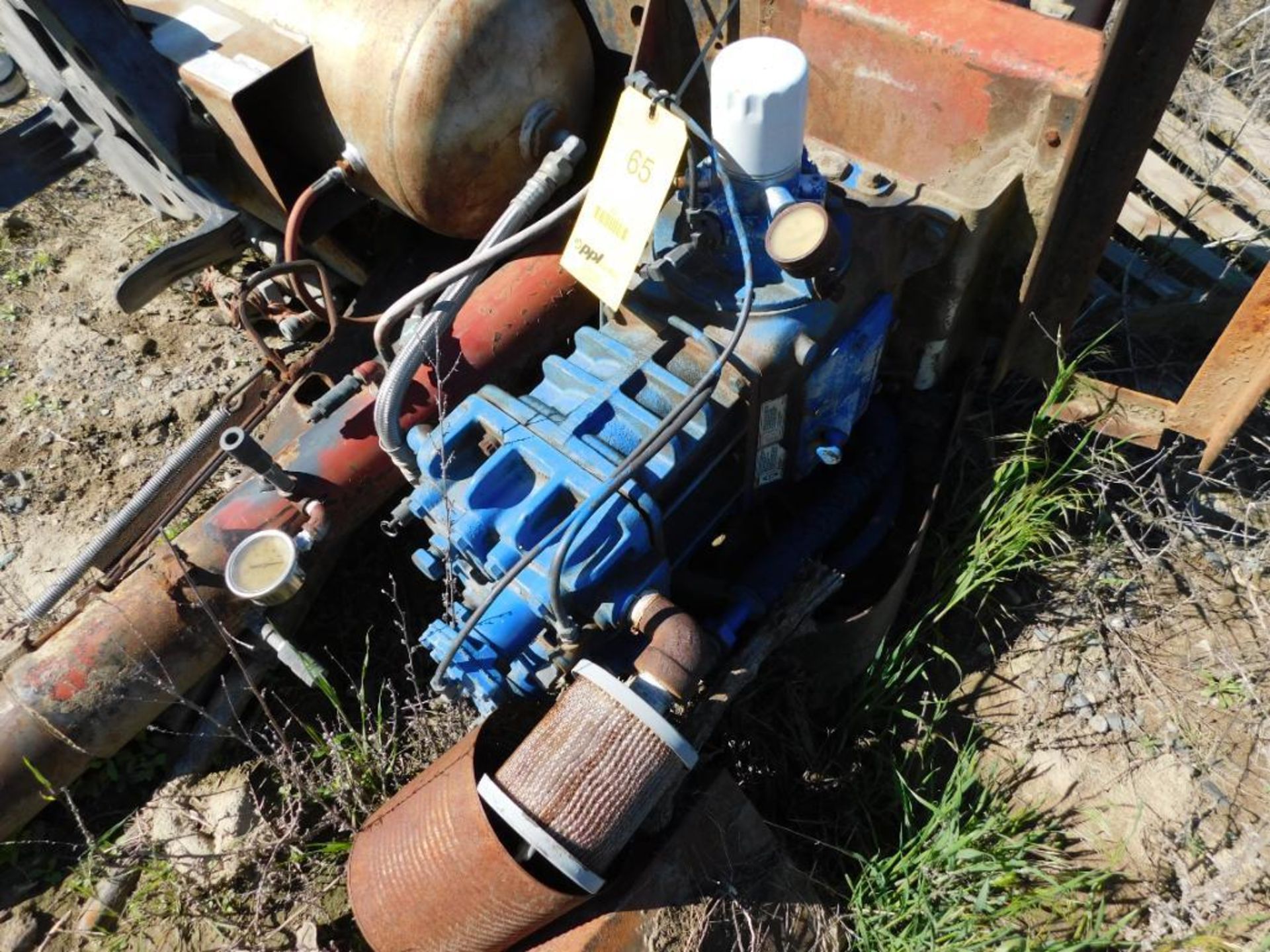 Grape Boom Compressor (LOCATED IN MAINTENANCE AREA) - Image 3 of 3