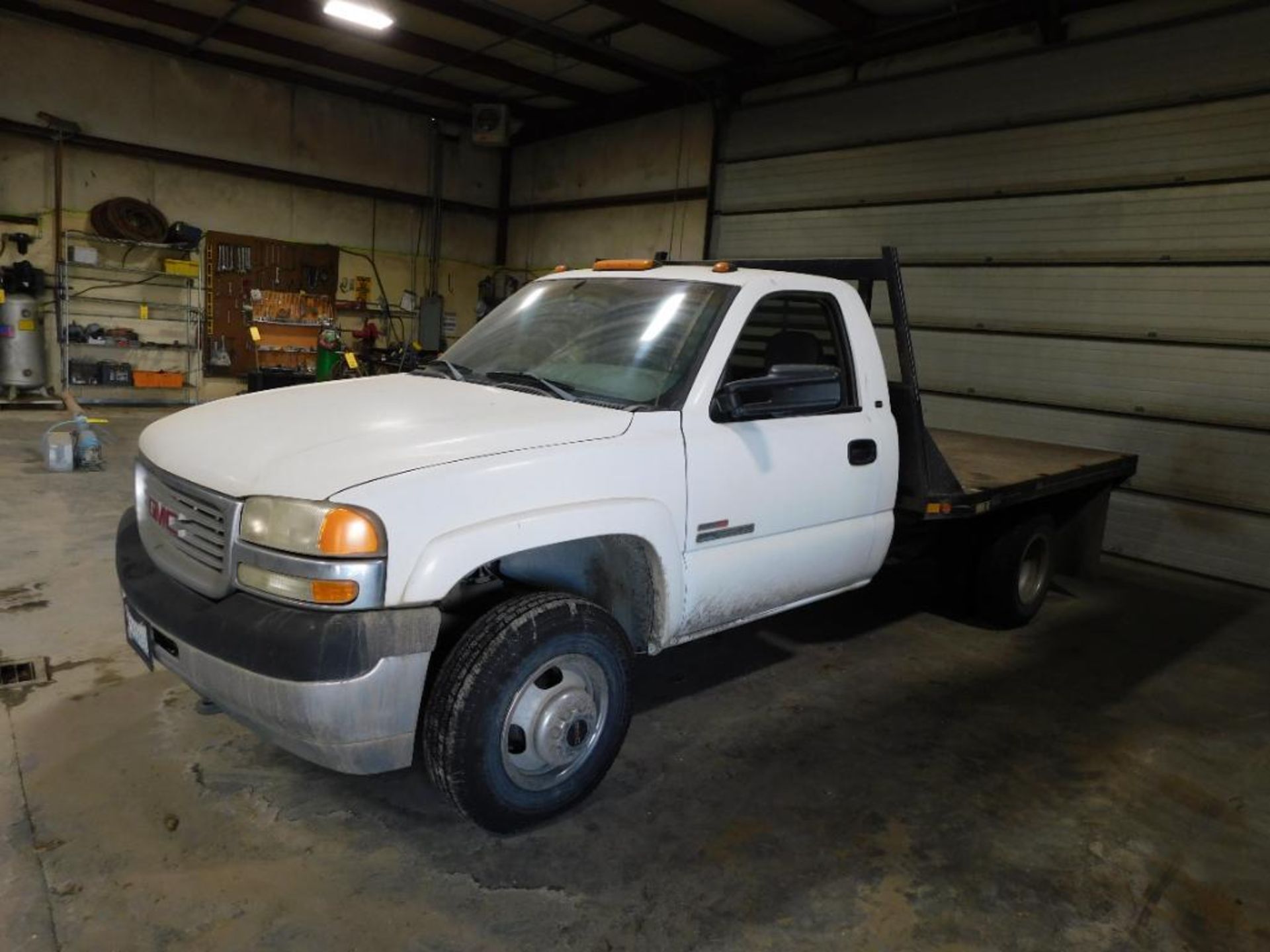 2001 GMC 3500 4-Wheel Drive Flat Bed, Dually Duramax Diesel Engine, Auto Trans, 94" Wide x 9' Steel - Image 2 of 8