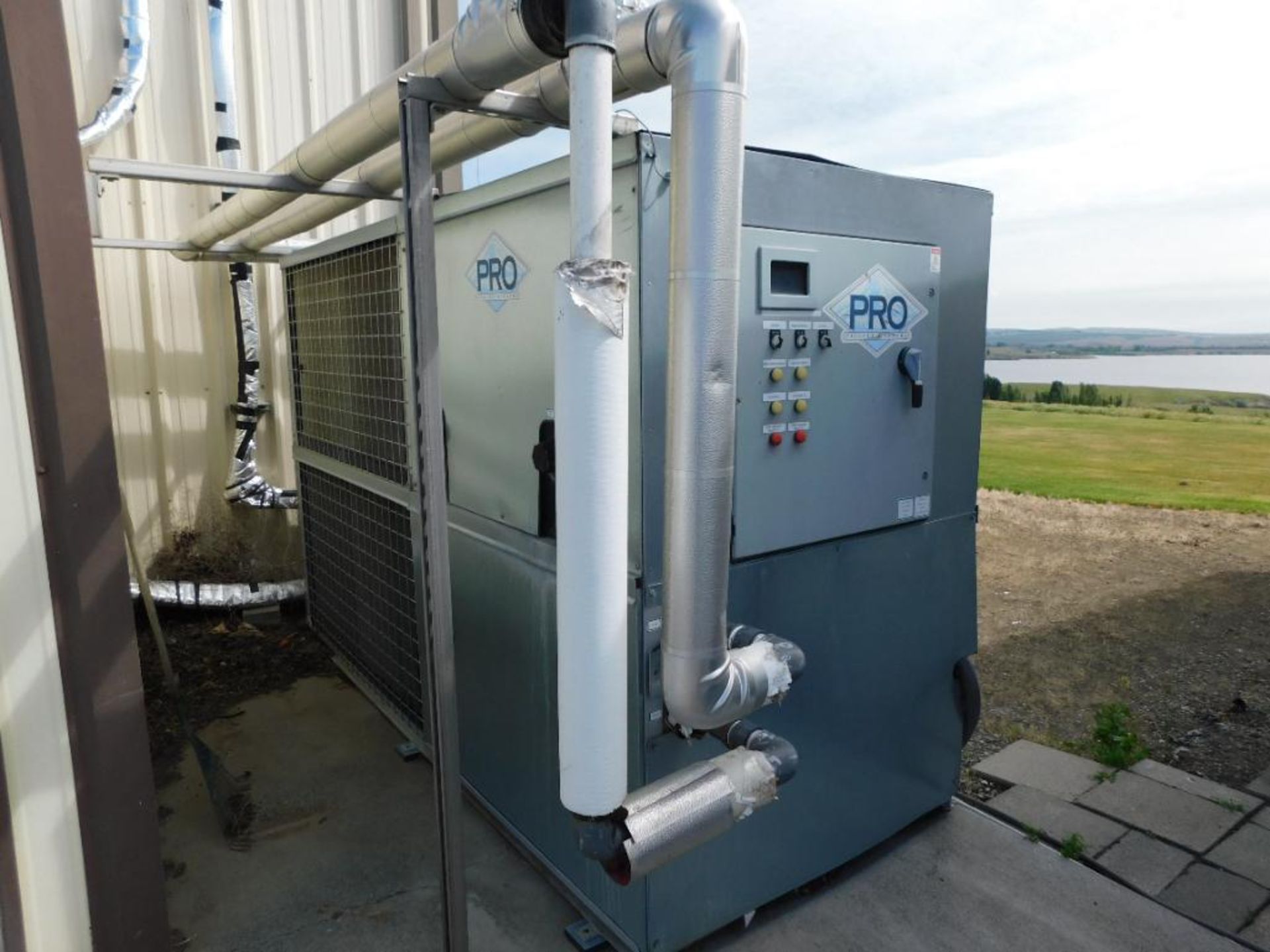 LOT: Pro Bulk MA Series Jacketed Wine Refrigeration System w/Glycol Circulation & Process Pumps, Gly