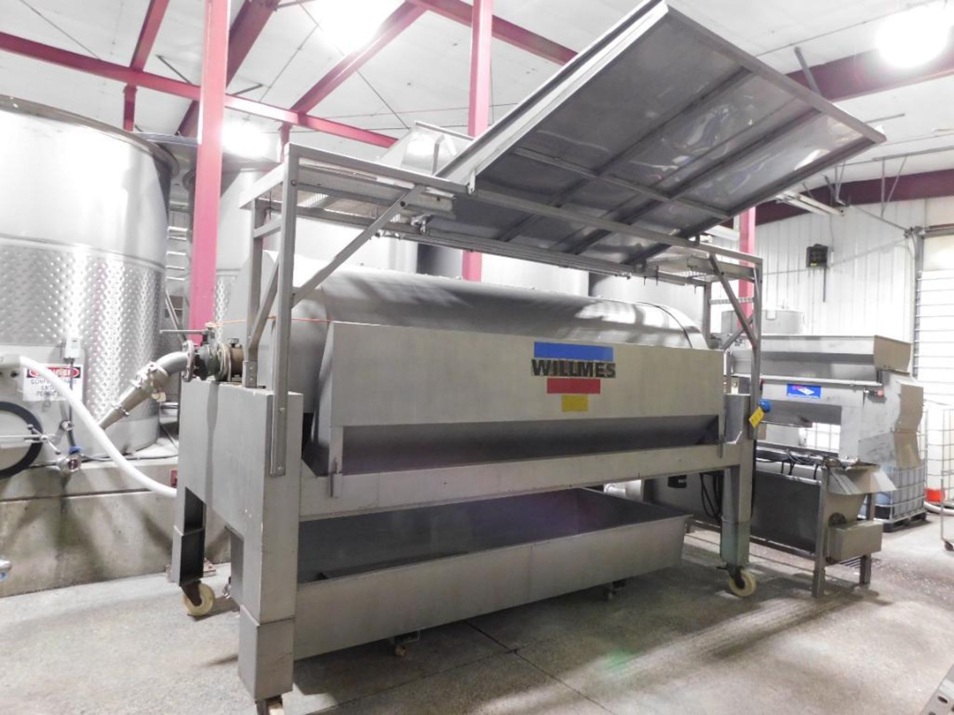 Willmes Merlin UP3000 3000 Liter Press, Full Automatic Control, Stainless Steel, Vertical Juice Drai