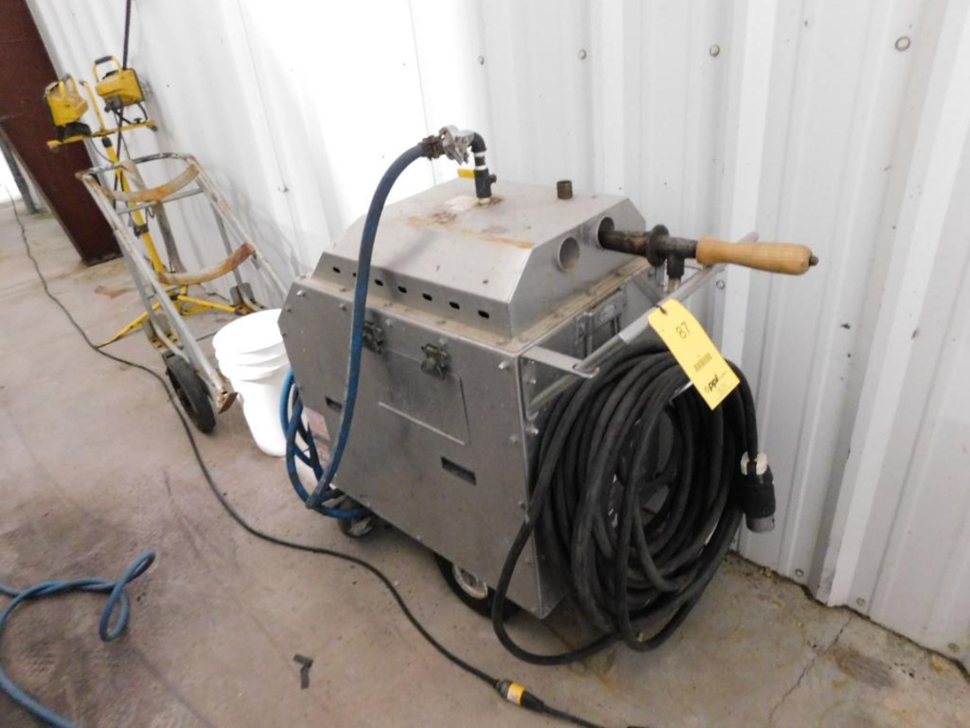 Swash Electro-Steam Cleaner (LOCATED IN WINERY)