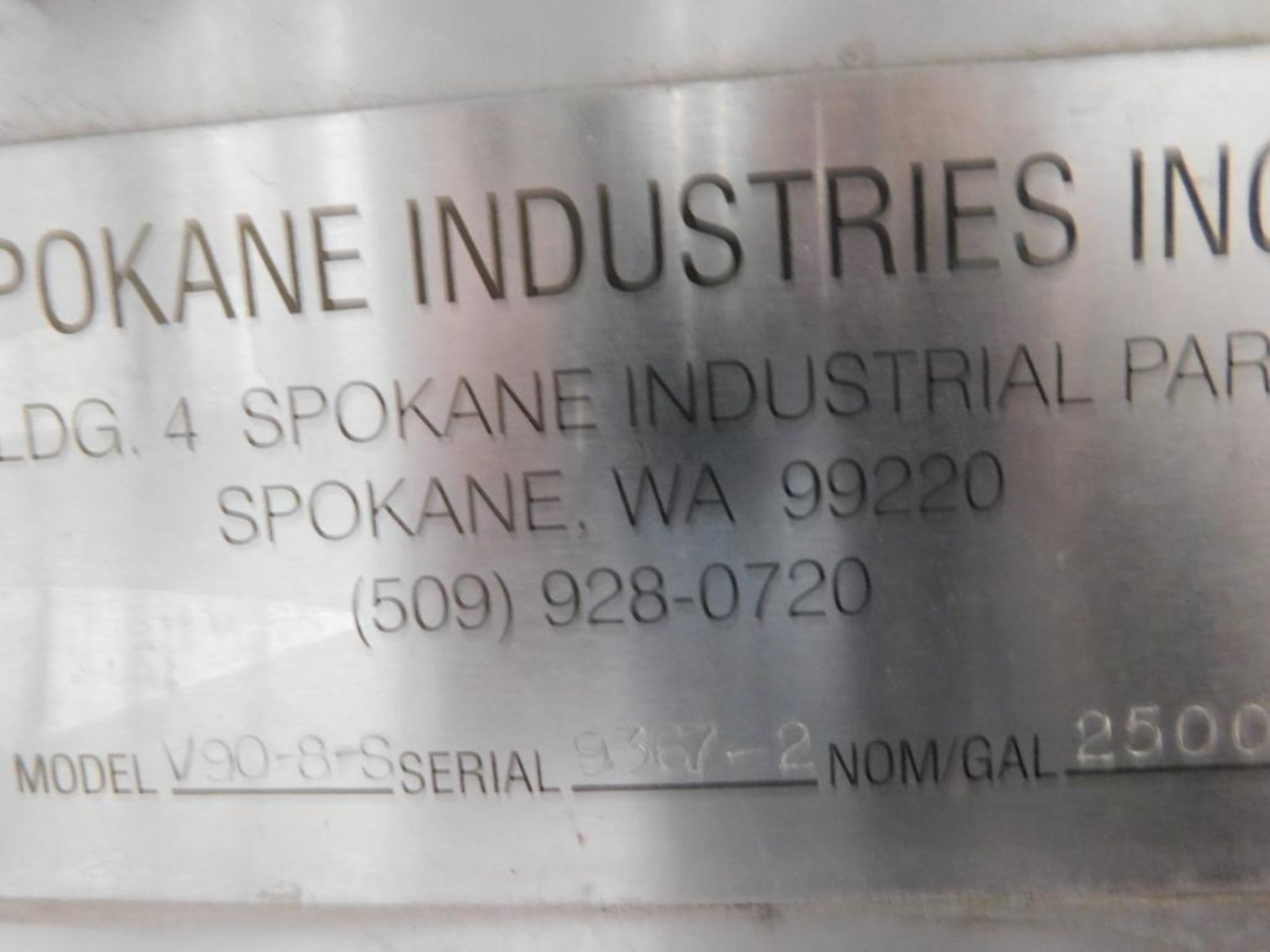 Spokane Industries 2,500 Gallon V90-8-S Stainless Steel Wine Fermentation Tank (NO LID) (SUBJECT TO - Bild 3 aus 3