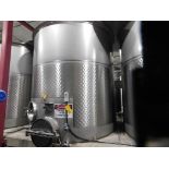 Spokane Industries 2,500 Gallon V90-8-S Stainless Steel Wine Fermentation Tank w/Lid (SUBJECT TO ENT