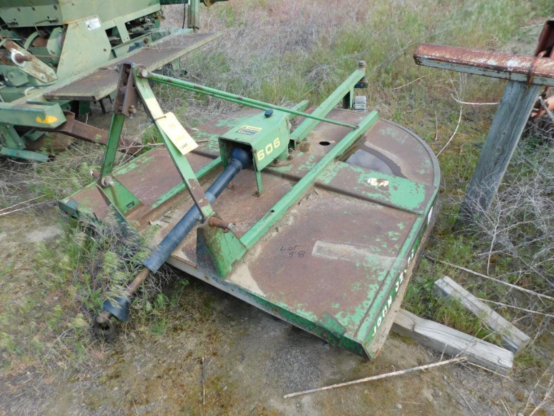 John Deere 606 Rear Mower (LOCATED IN MAINTENANCE AREA)