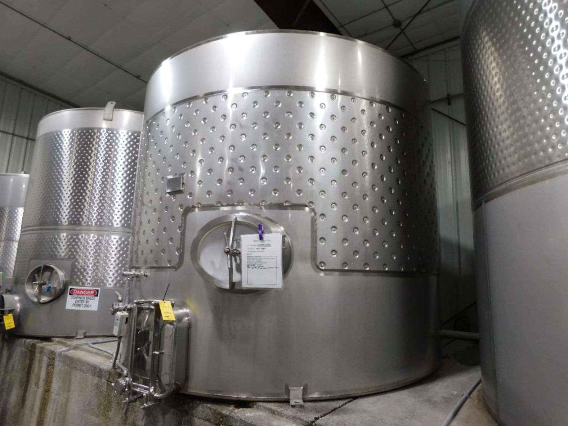 Ripley Beverage 4,200 Gallon Stainless Steel Wine Fermentation Tank w/Glycol Jacket (2023), S/N 2310 - Image 2 of 4