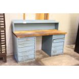 Lista Work Bench