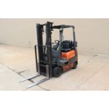 Toyota fork lift model - 42-6FGCU15