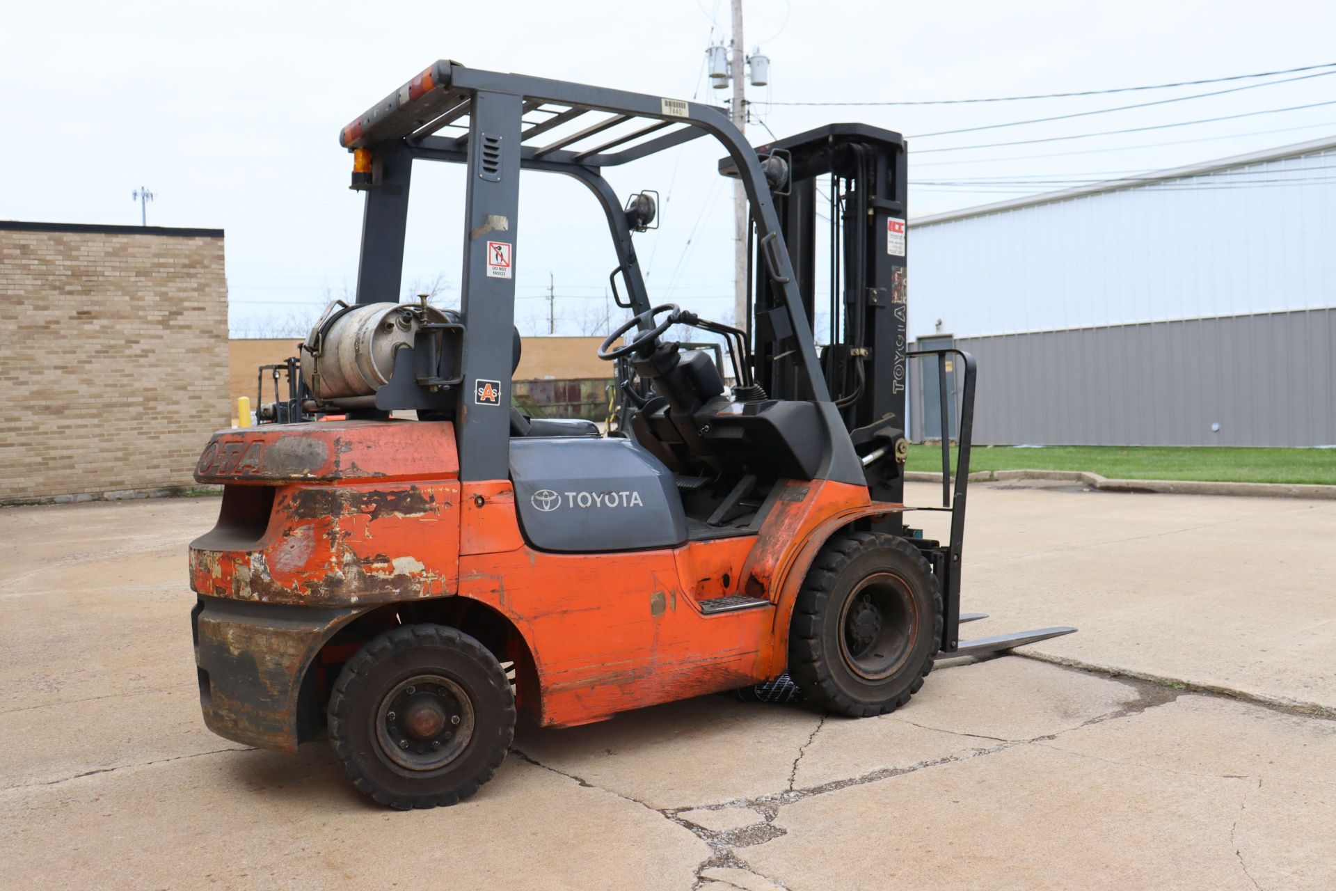 Toyota fork lift model -T7FGU25 - Image 6 of 8