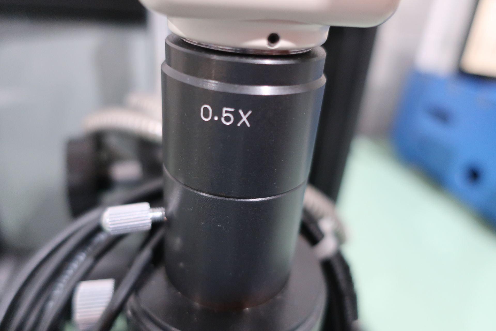 Control Concepts Inc Fiber Optic illuminator with Television Microscope XDC-10 - Image 6 of 9