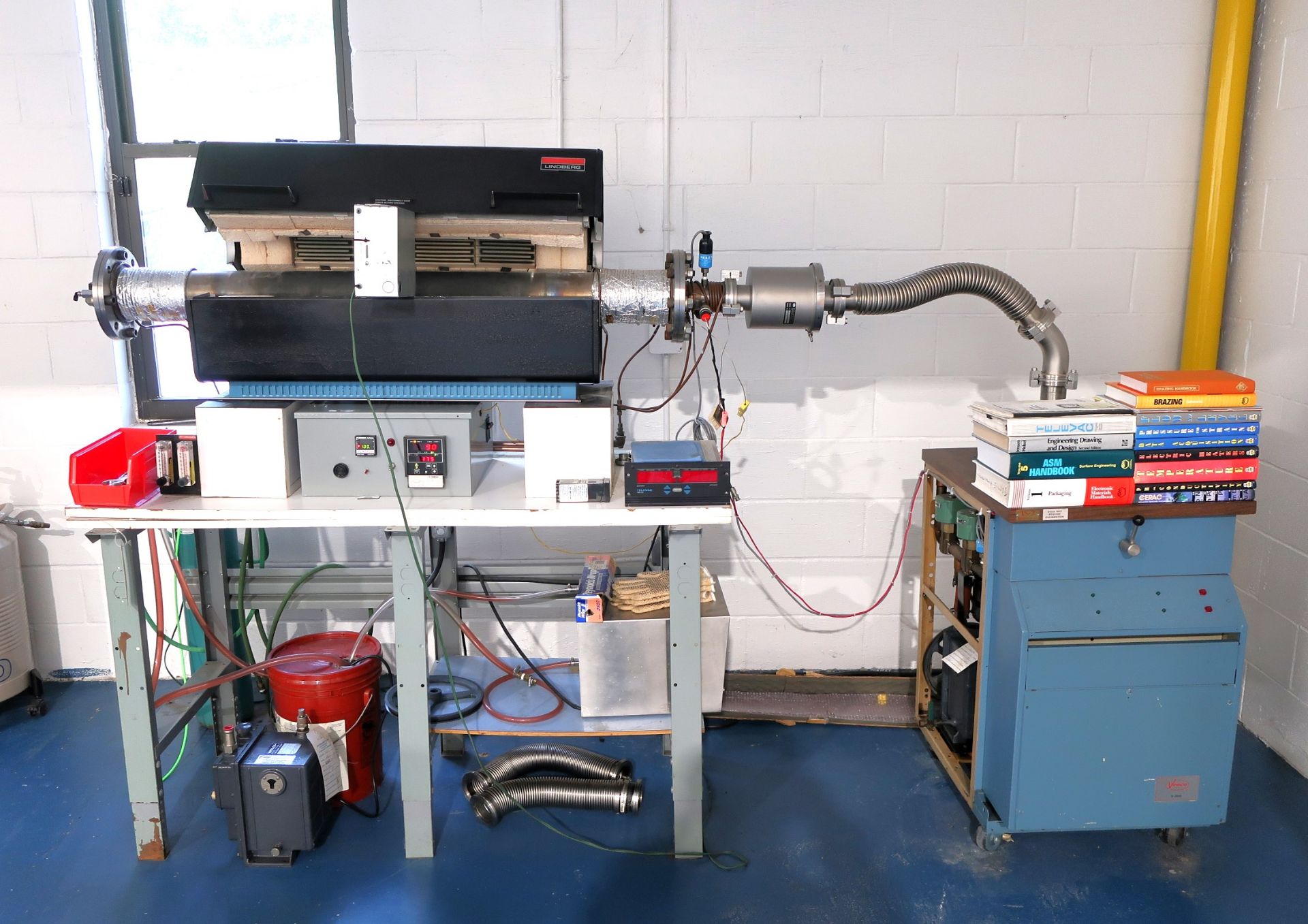 Vacuum Oven Measuring Instrumentation Machine built by Evey Engineering - Image 3 of 10