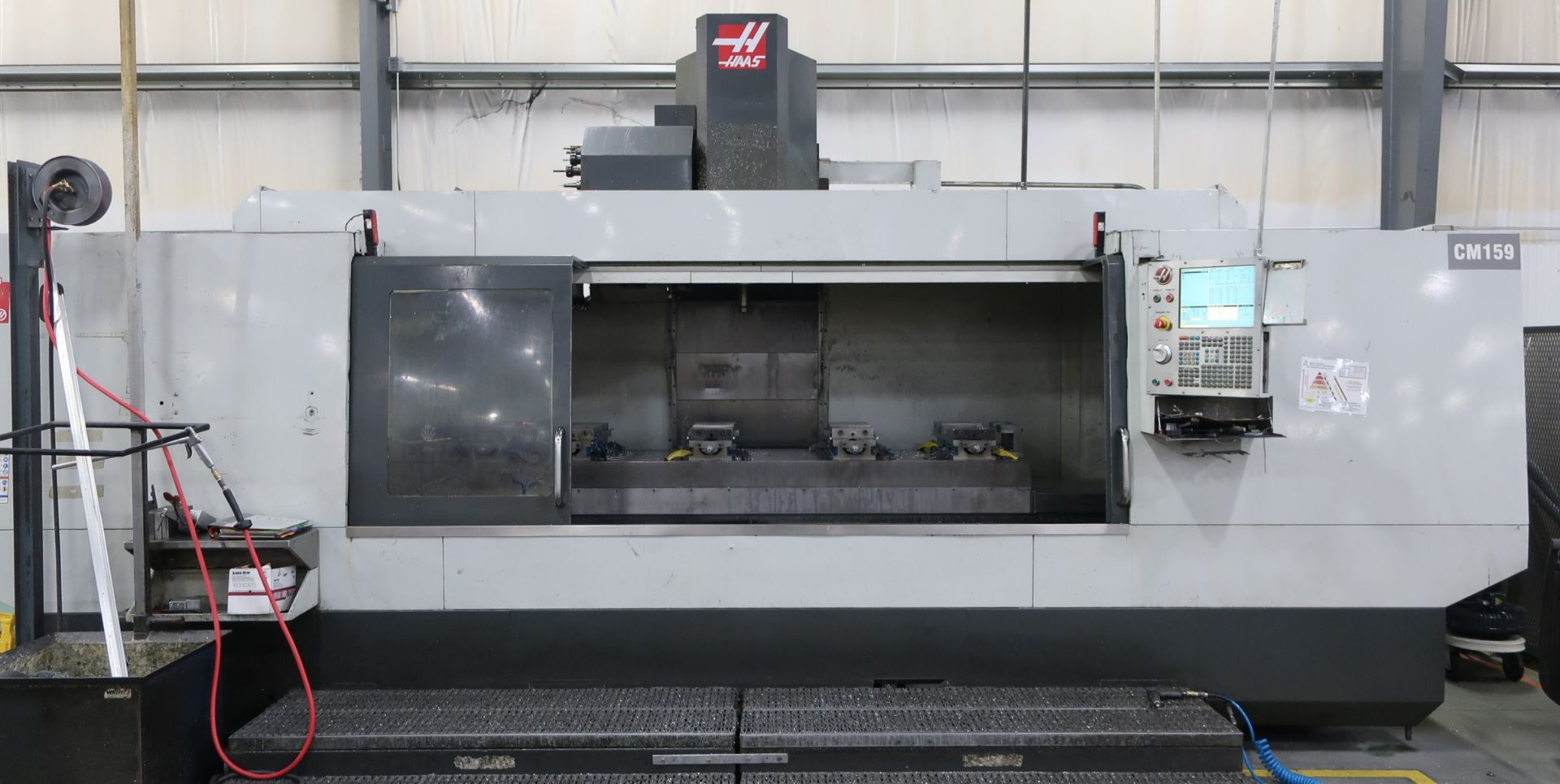 28" x 120" HAAS VF10/40 CNC VERTICAL MACHINING CENTER, NEW 2013 - Bild 4 aus 21