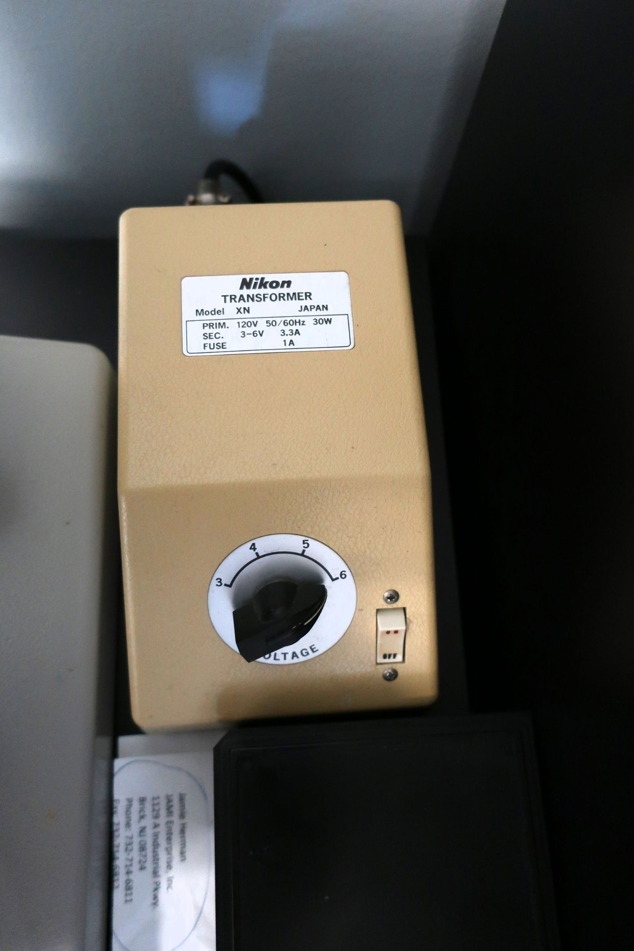 Nikon Optiphot Microscope with (4) Lenses, SN 52678 - Image 4 of 5