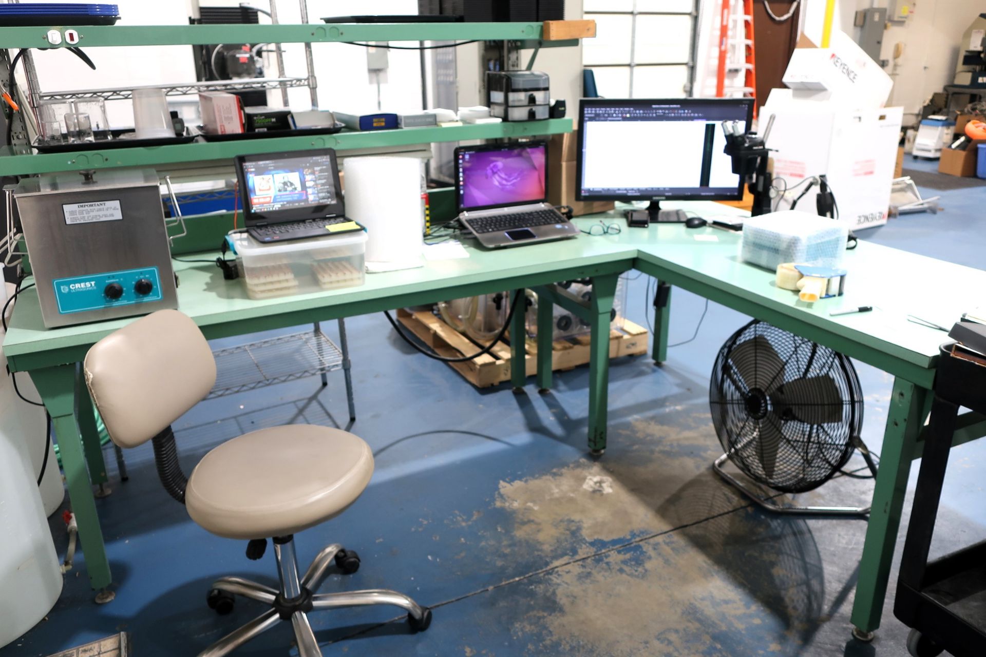 (5) Green work Benches - Image 3 of 4