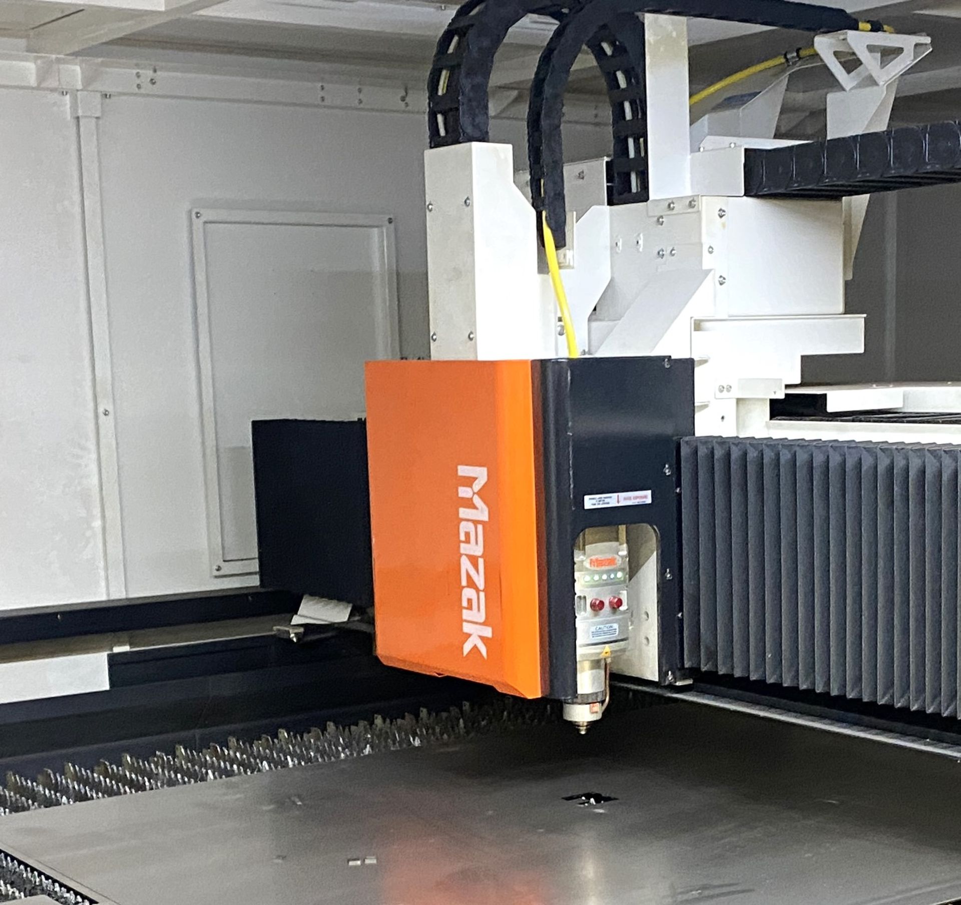 2020 Mazak Optiplex Nexus 3015 Fiber S7 7kW CNC Fiber Laser Cutting System - Bild 7 aus 16