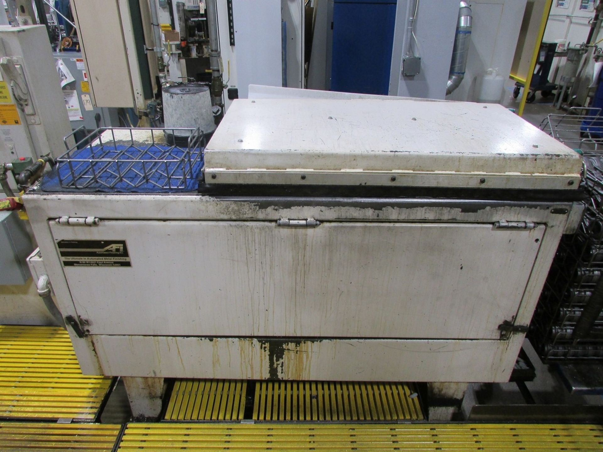 Automated Finishing Inc 2V5 Vibratory Finishing Machine - Image 5 of 16