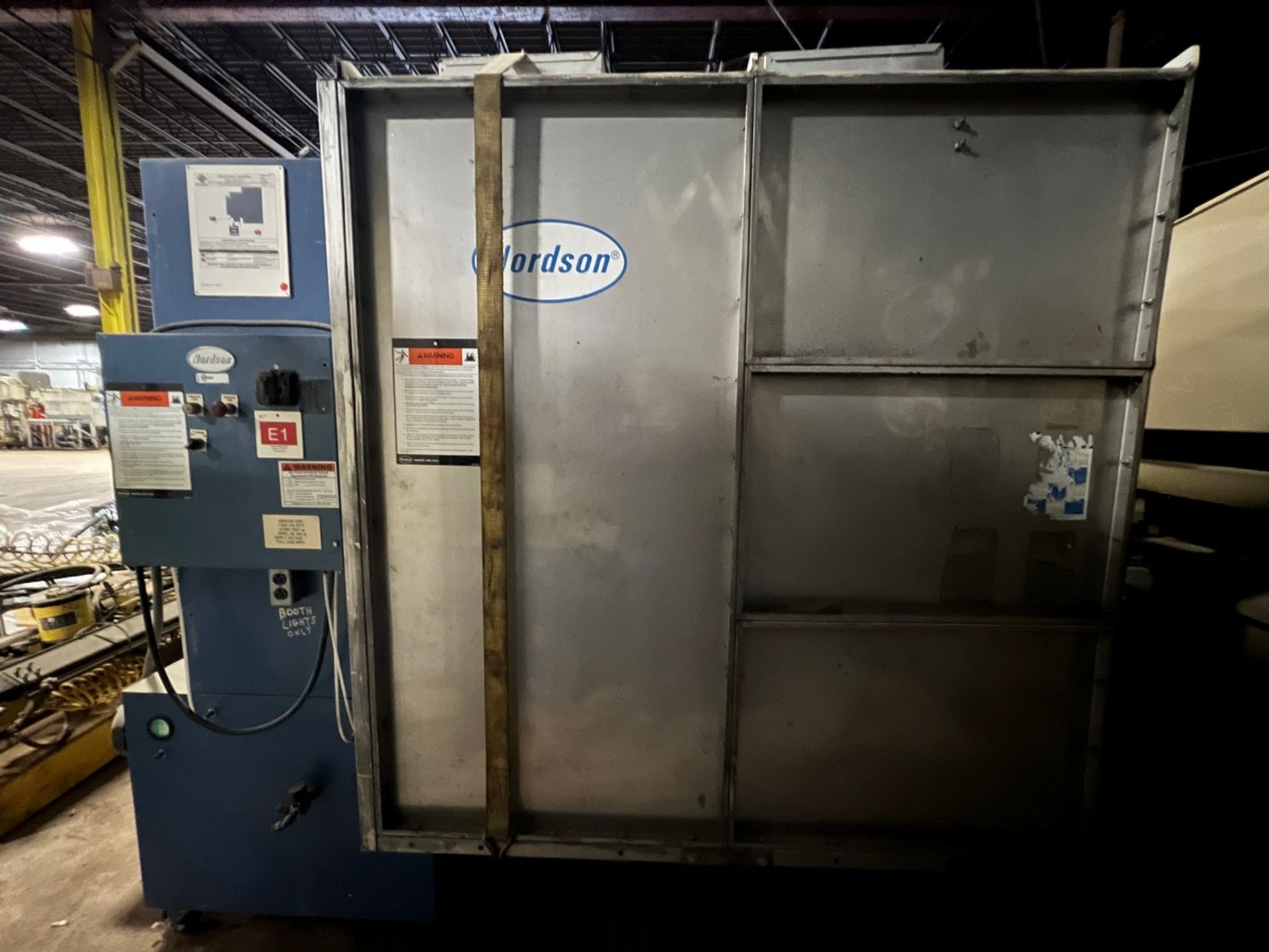 Nordson NVC-4 Paint Booth, 60" x 60" x 60"