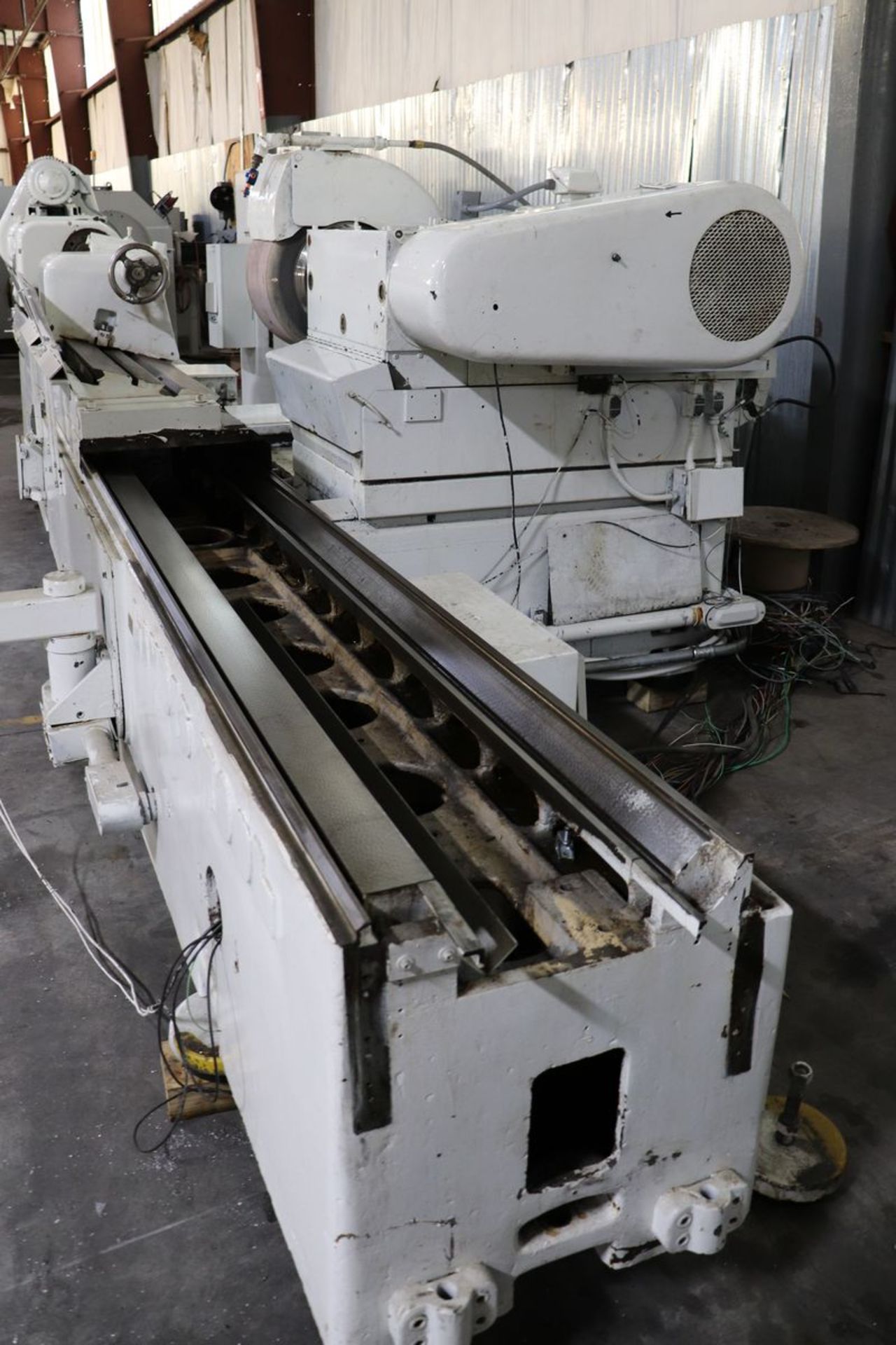 Landis 24" x 96" OD CNC Cylindrical Grinder - Image 4 of 14