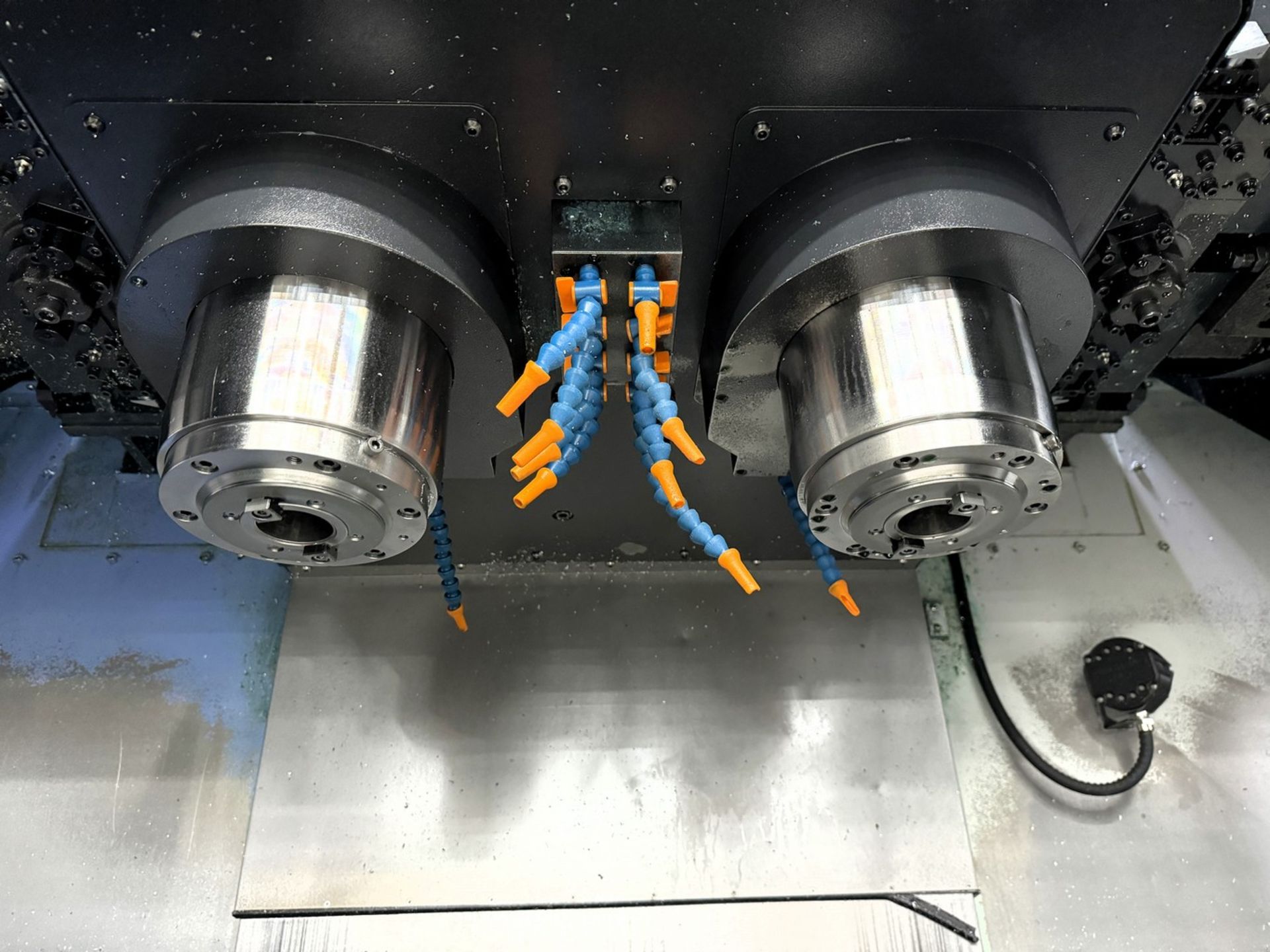 2019 Doosan DMP500/2SP Twin Spindle CNC Vertical Machining Center - Image 5 of 12