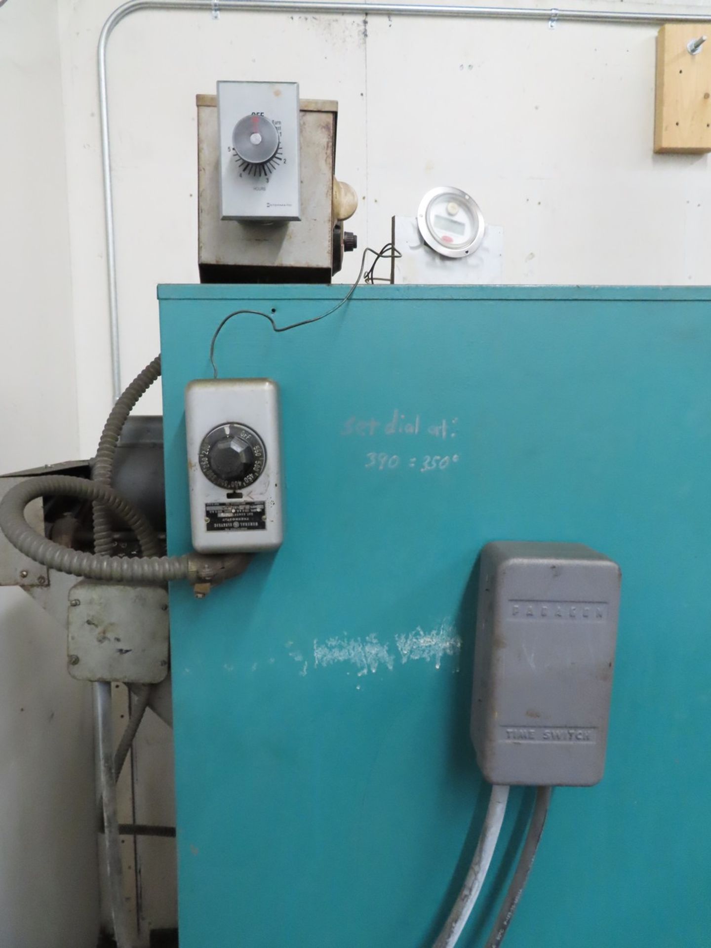 Approximately 550° Electric Lab Oven - Image 3 of 3