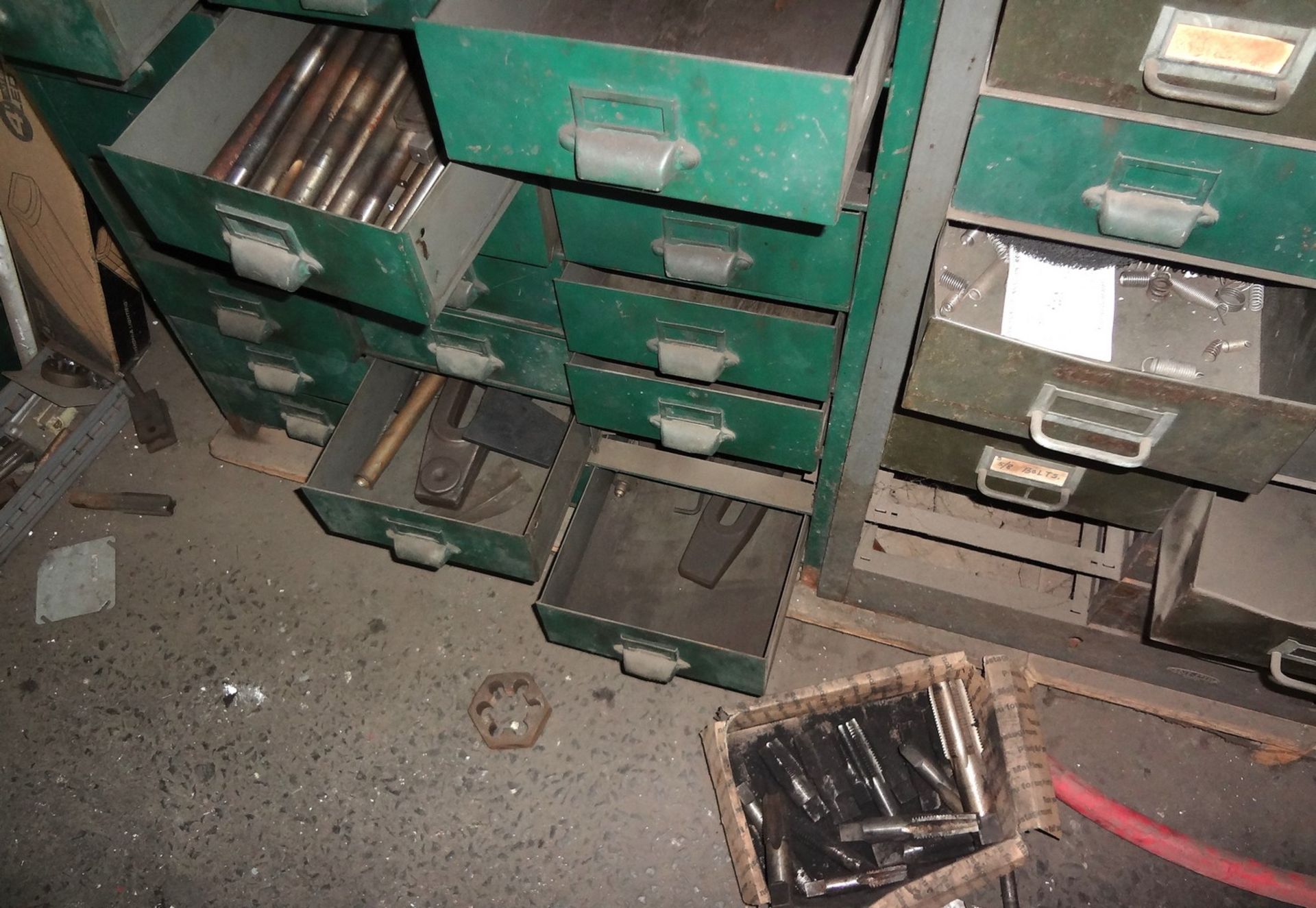 Multi-Drawer Parts Cabinet & Contents, Assorted Taps - Image 3 of 3