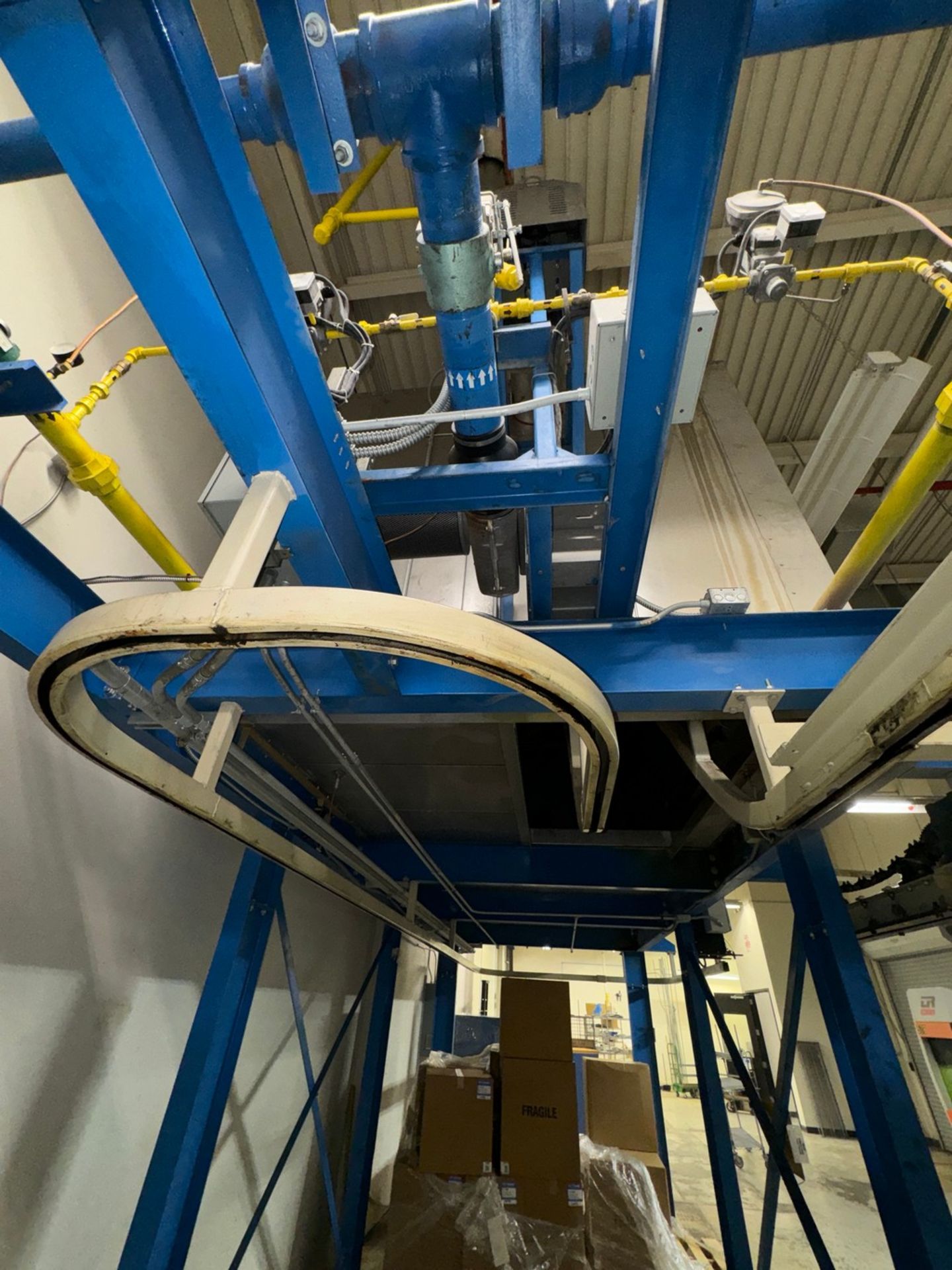 Natural Gas-Fired Paint Curing Oven with Continuous Conveyor Feed - Image 5 of 12