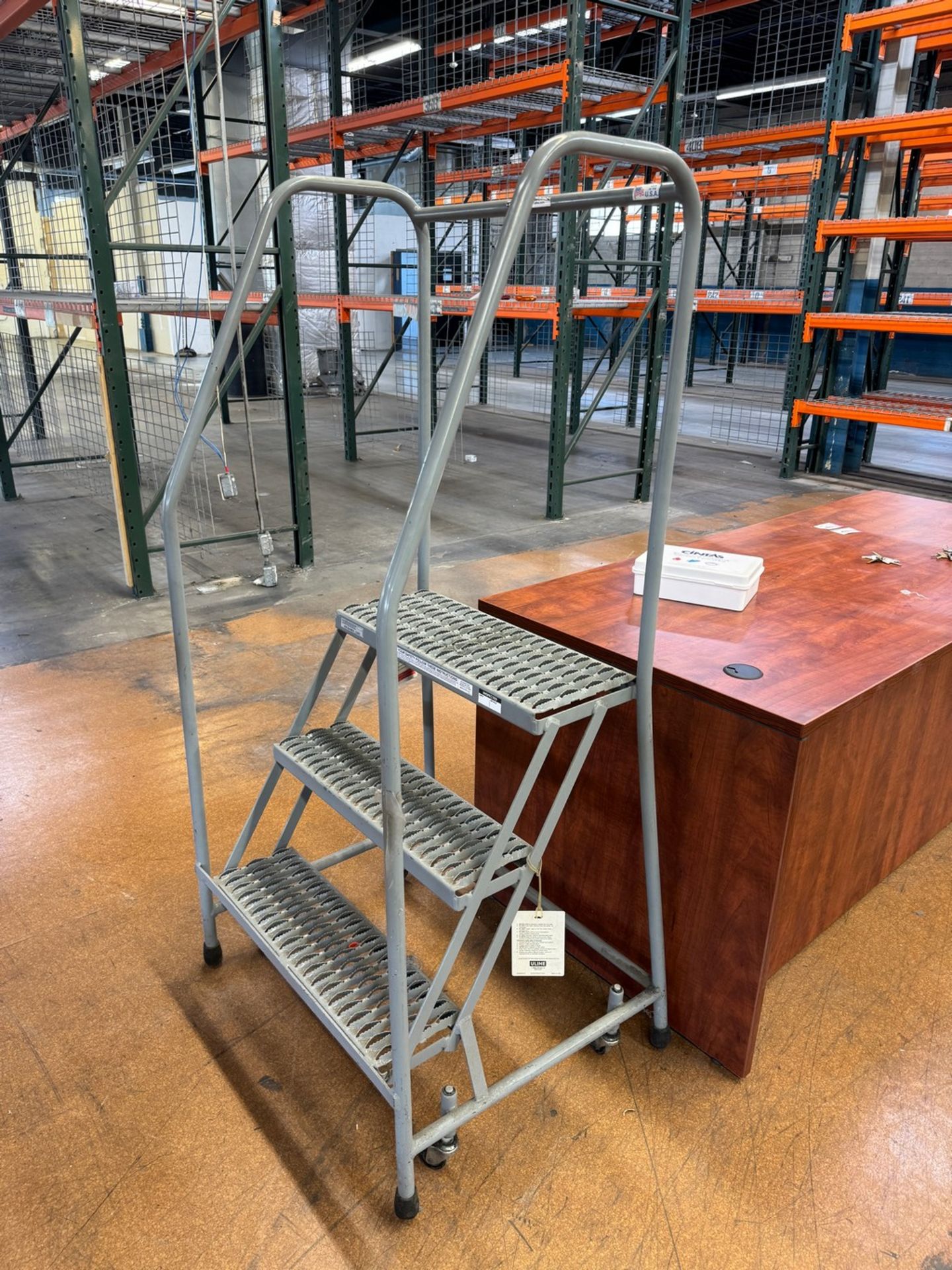 Steel Mobile Step Ladder