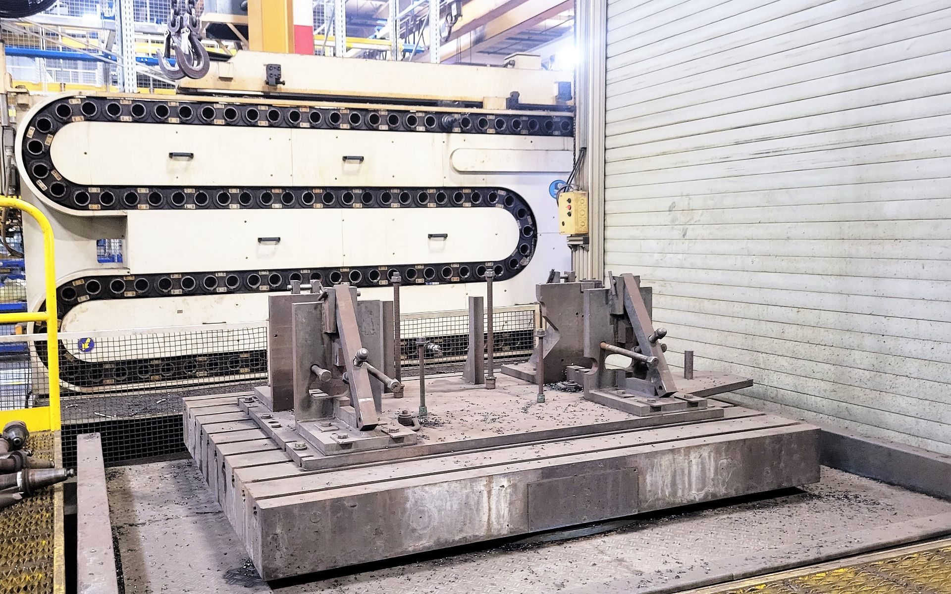 Union KC 150 CNC Horizontal Boring Mill w/ Pallet Shuttle - Image 6 of 12