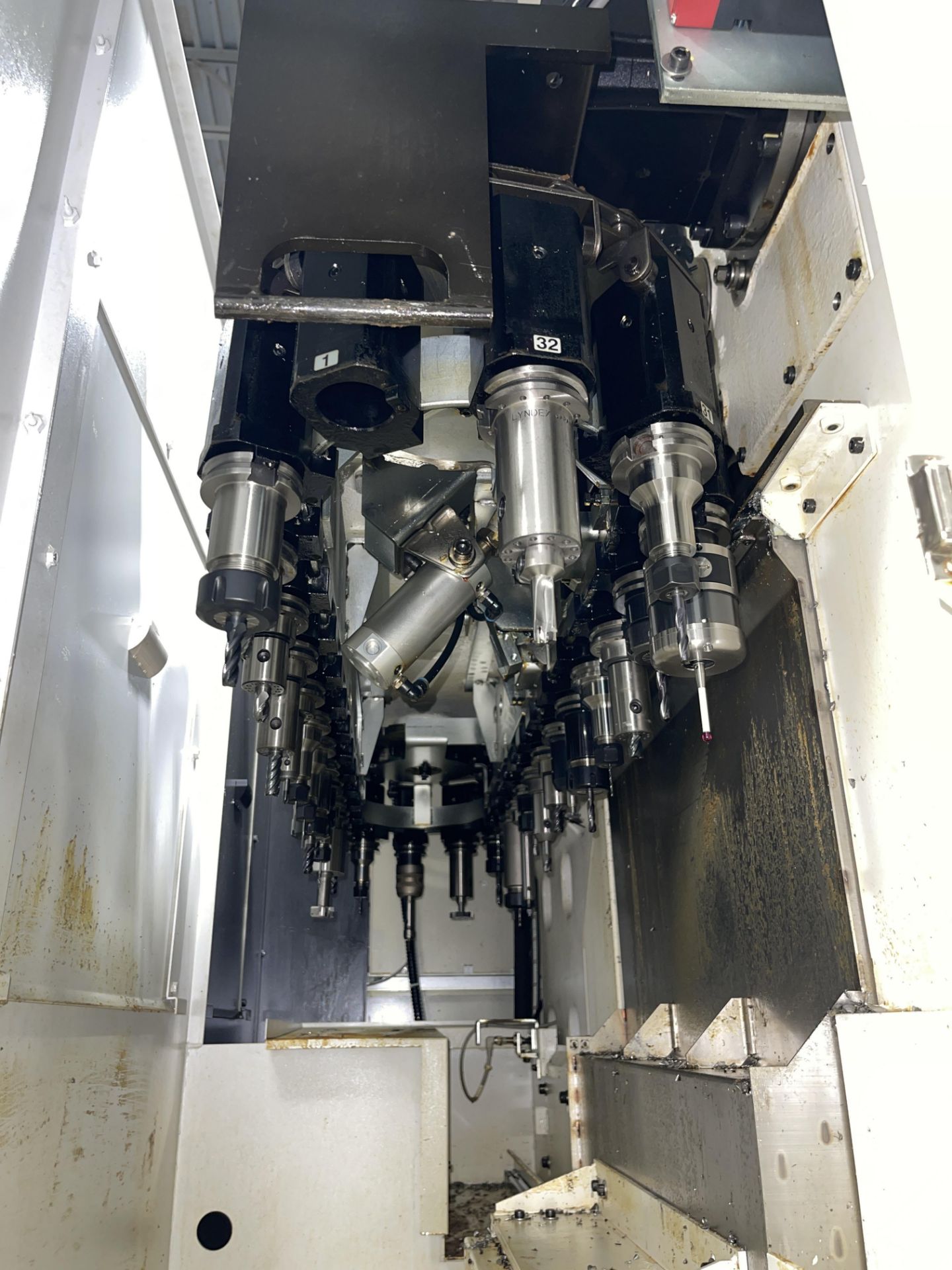 2018 Okuma Genos M460V-AX 5-Axis CNC Vertical Machining Center - Bild 7 aus 17