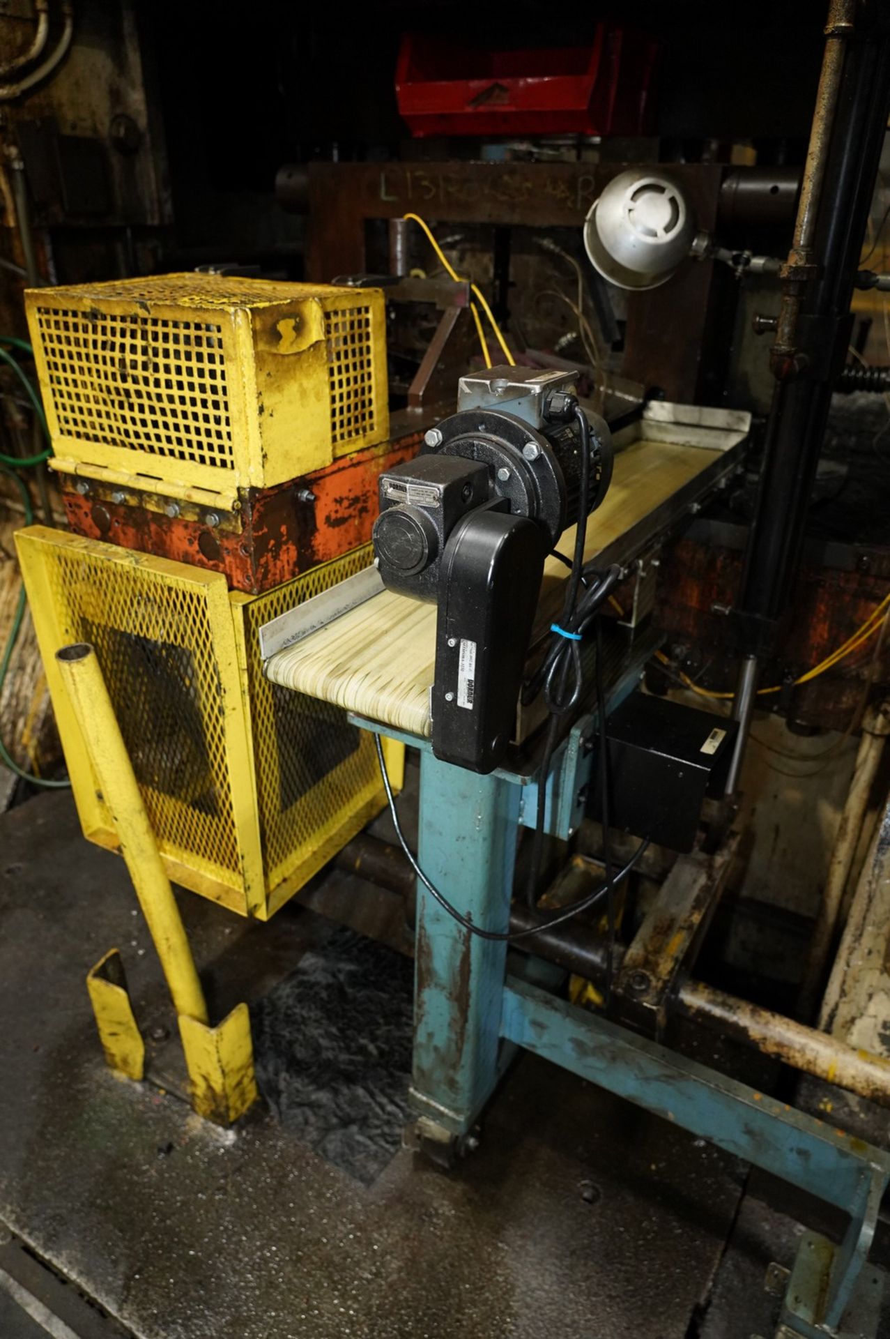 Clearing Model E-2600-72 600 Ton Press - Image 11 of 19