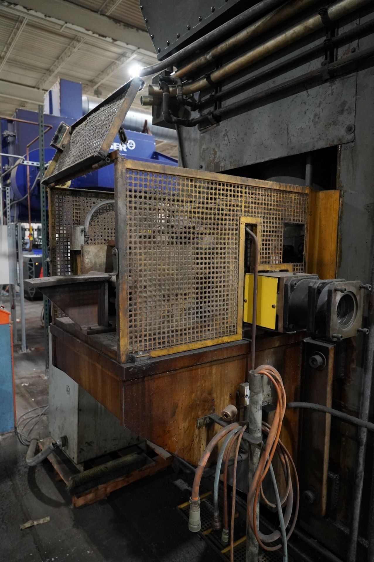 Minster Model E2-600-60-42 600 Ton Press - Image 10 of 16