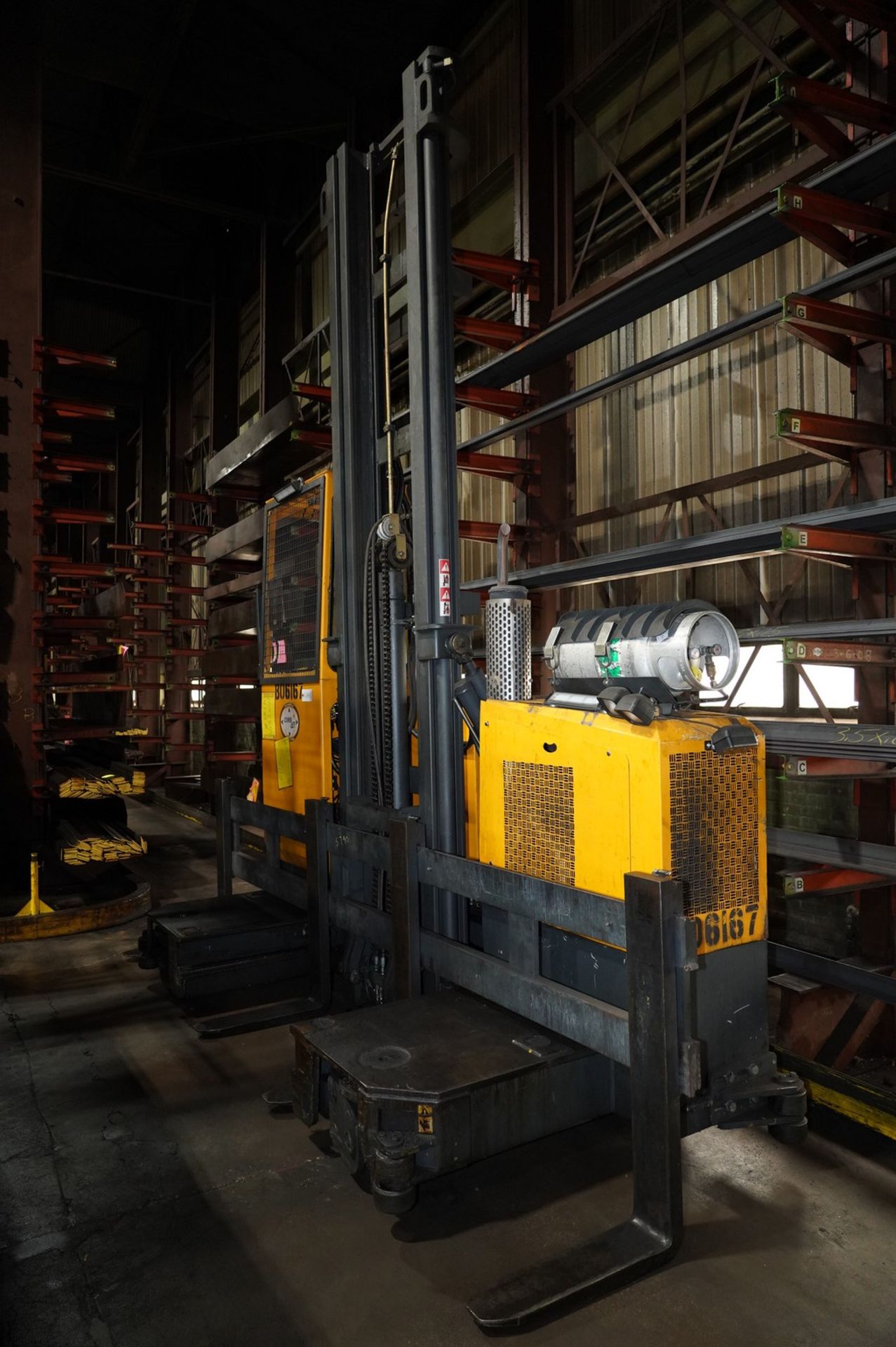 Narrow Aisle Combi-Lift Model CL60100LA24 - Image 2 of 11